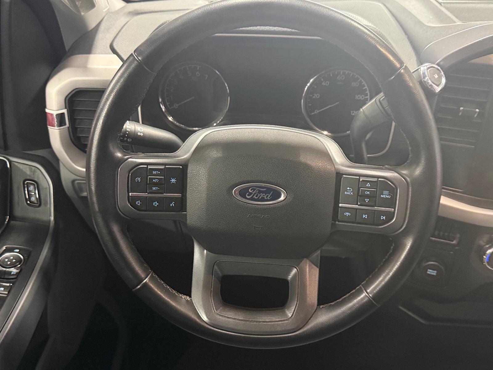 Thumbnail: 2023 Ford Econoline - 5