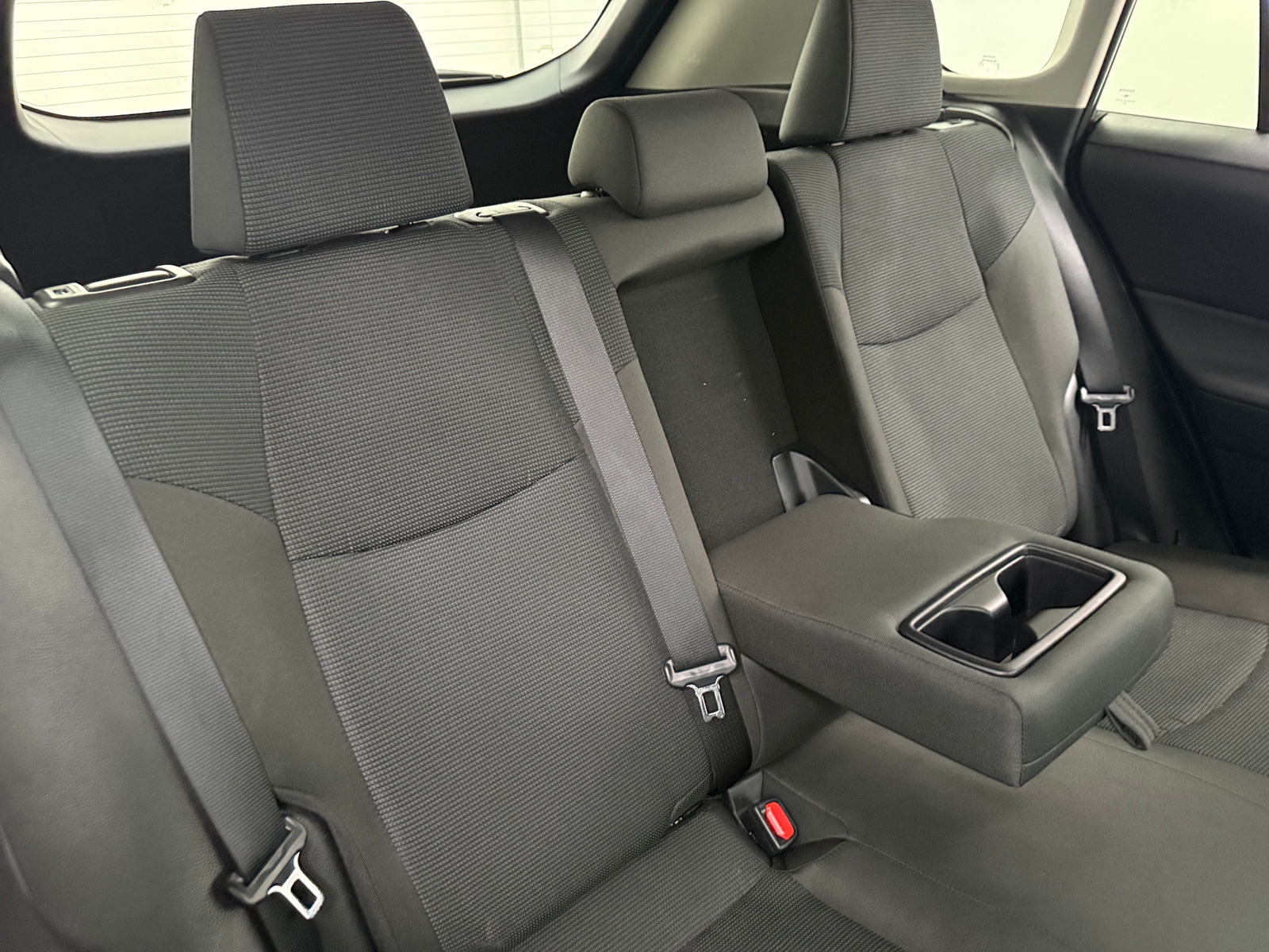 Thumbnail: 2025 Toyota RAV4 - 6