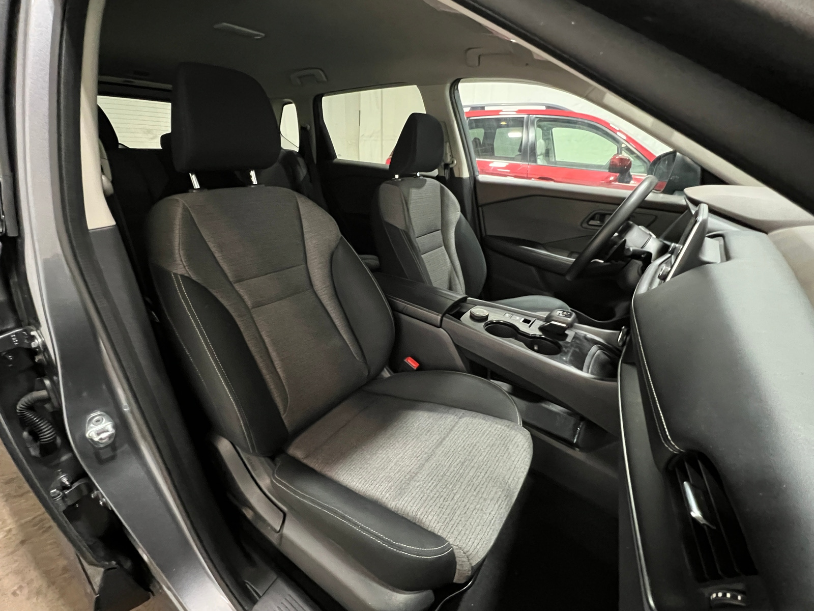 Thumbnail: 2021 Nissan Rogue - 2