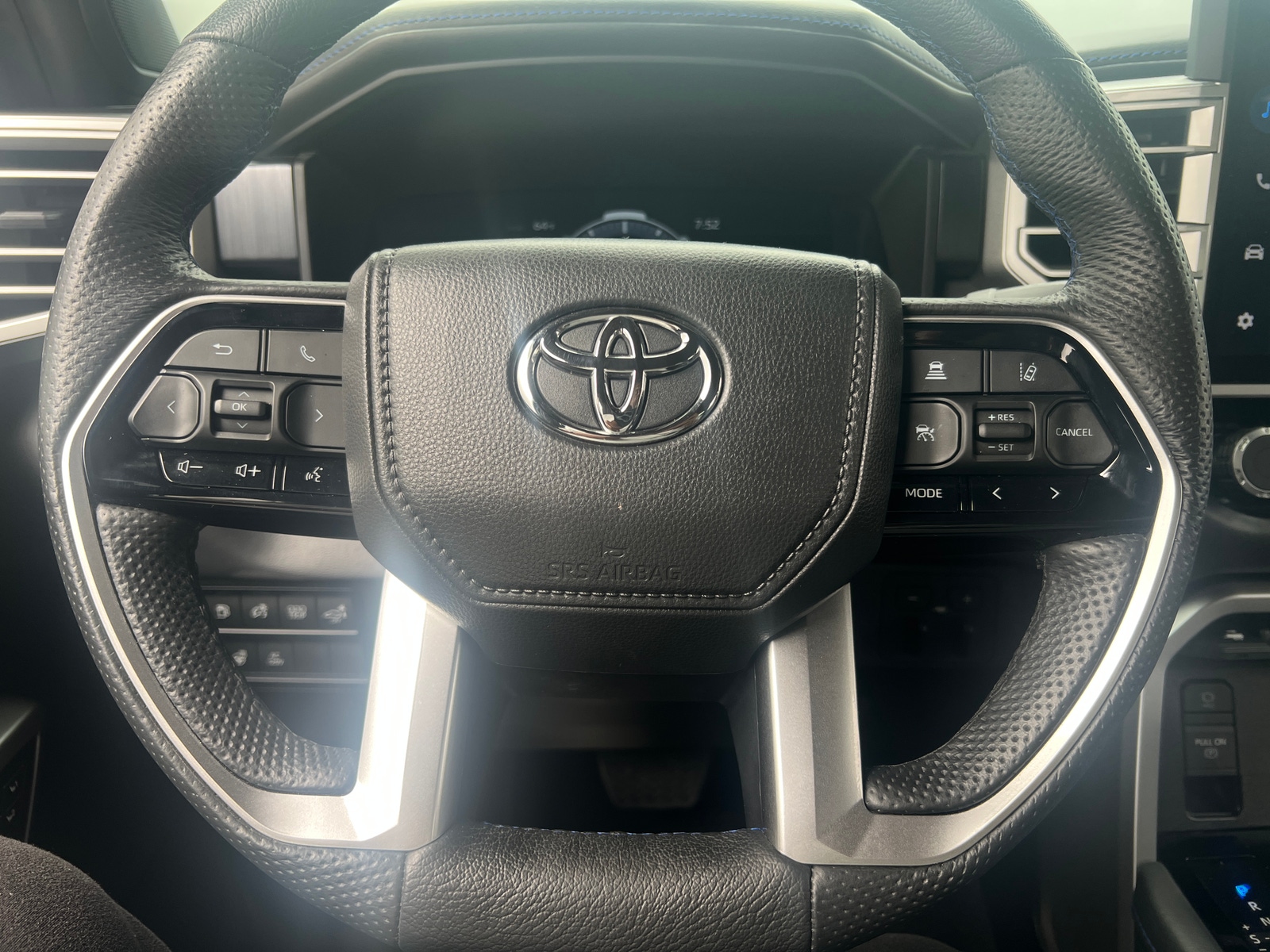 Thumbnail: 2025 Toyota Tundra - 4