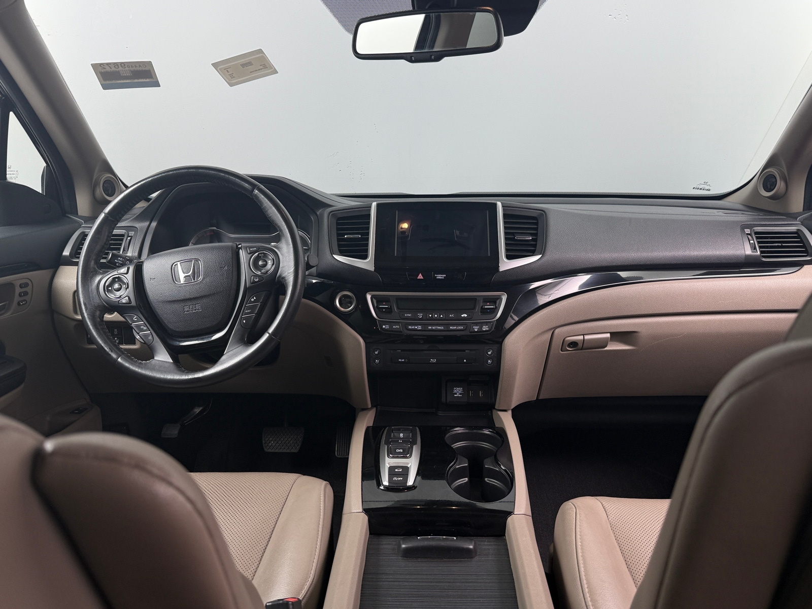 Thumbnail: 2018 Honda Pilot - 2