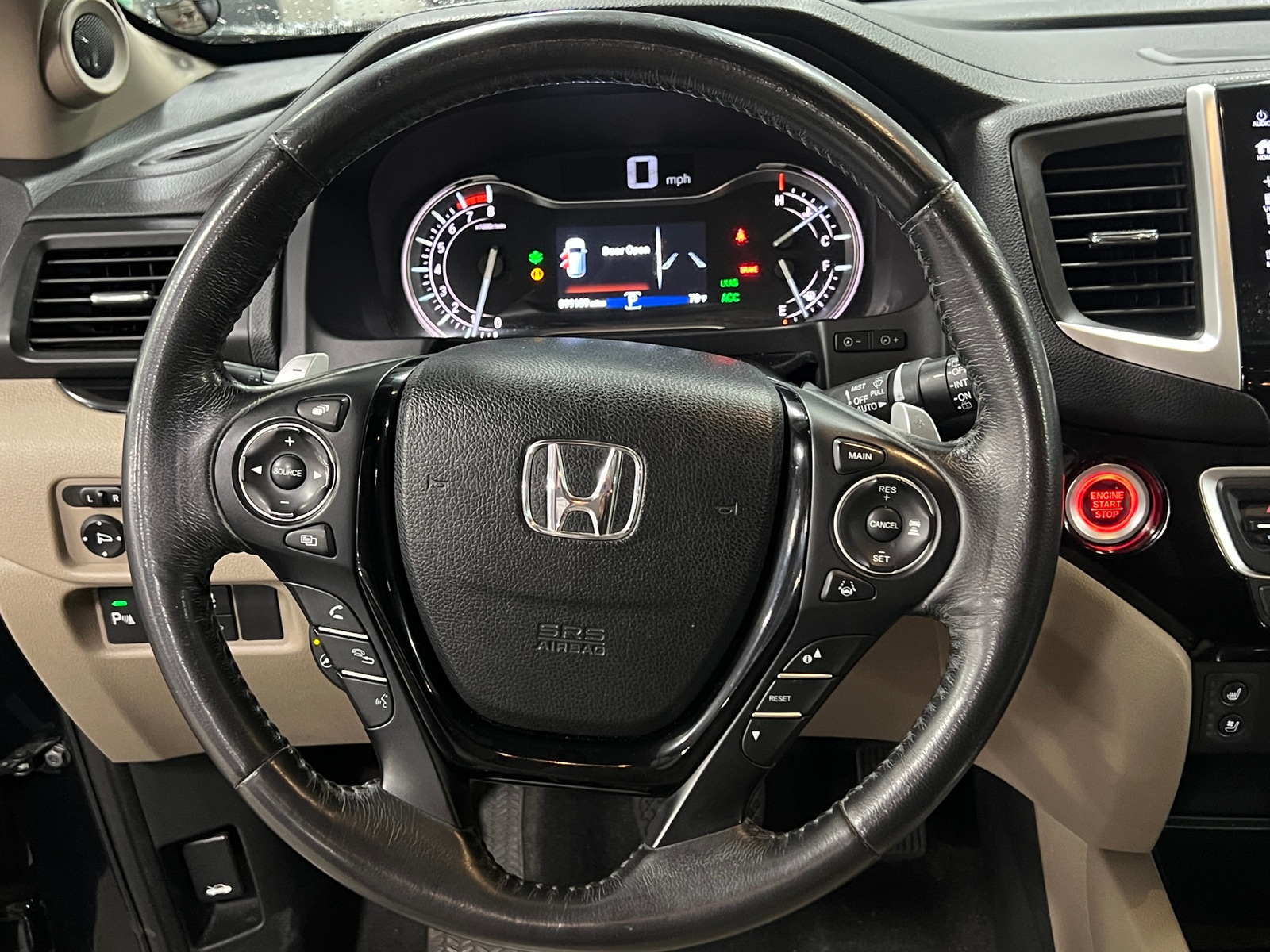 Thumbnail: 2018 Honda Pilot - 4