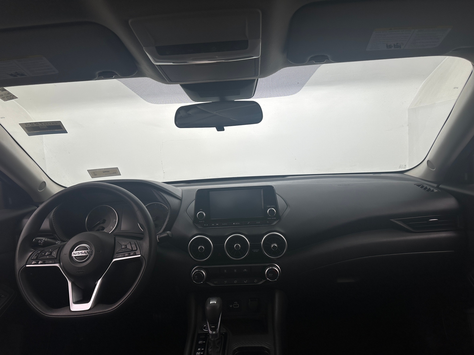 Thumbnail: 2021 Nissan Sentra - 3