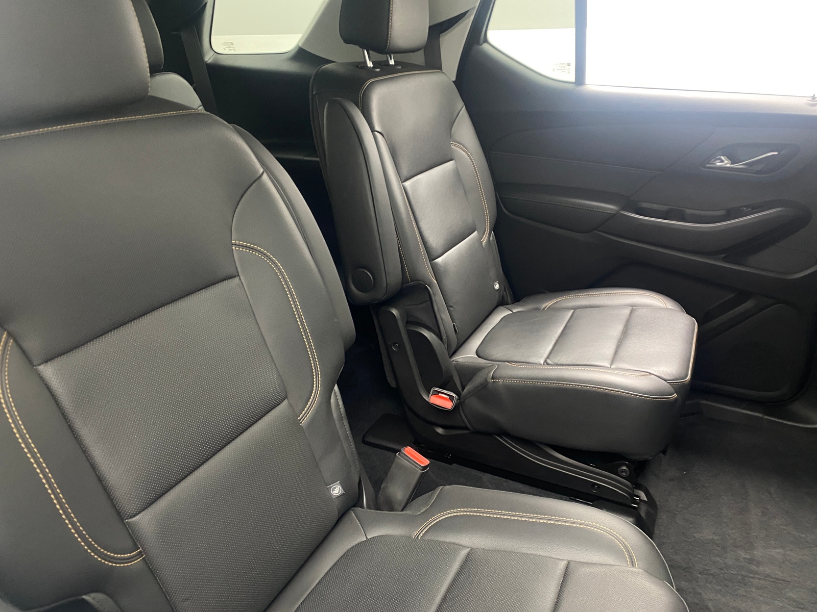 Thumbnail: 2021 Chevrolet Traverse - 5