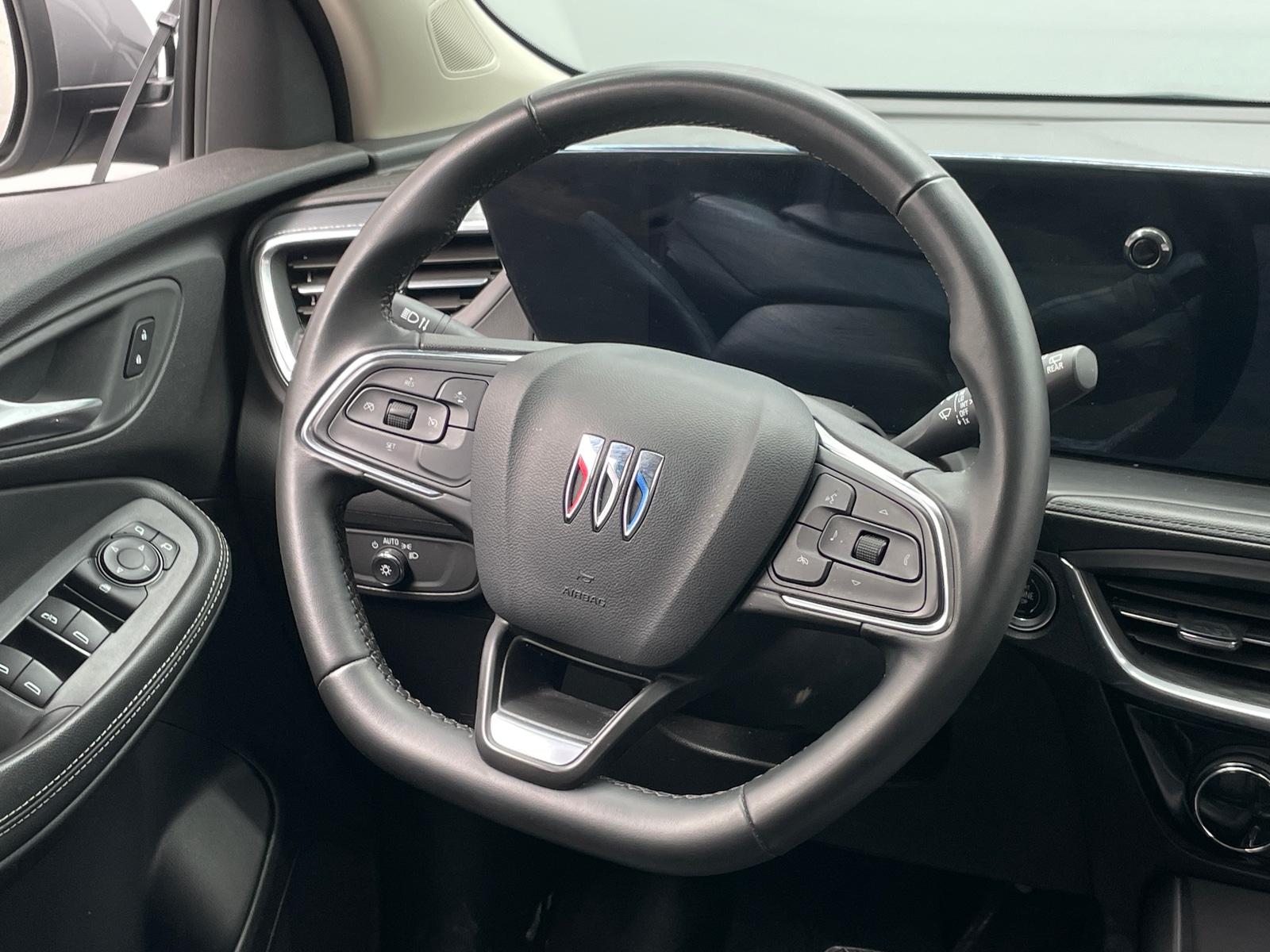 Thumbnail: 2024 Buick Encore GX - 4