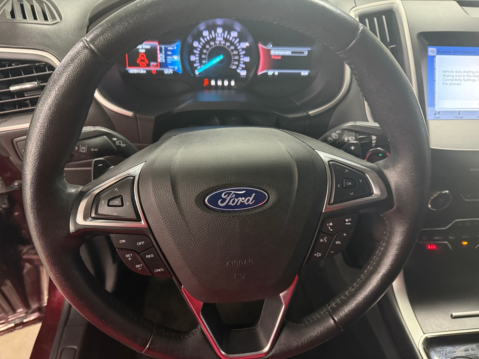 Thumbnail: 2019 Ford Edge - 4