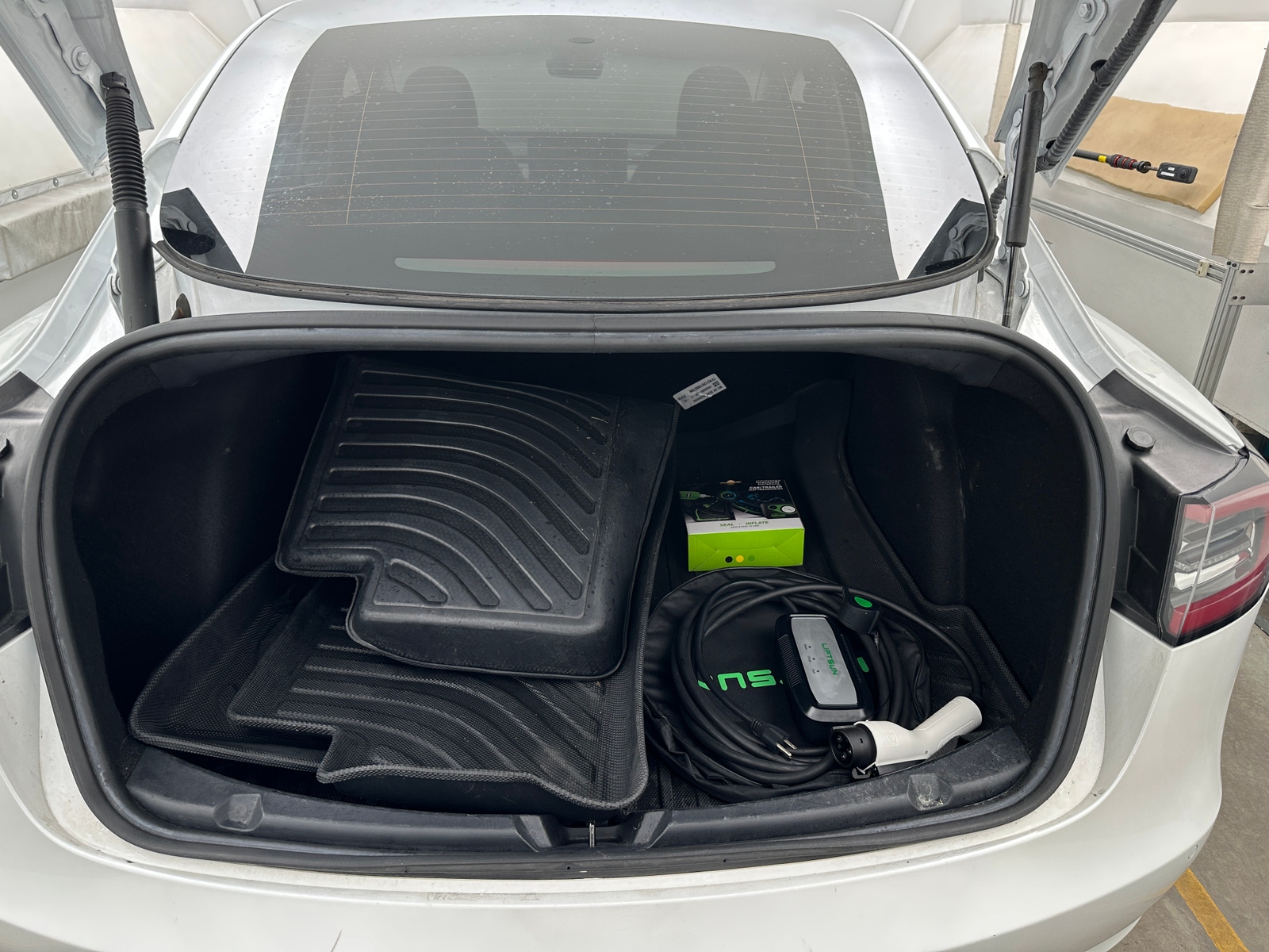 Thumbnail: 2021 Tesla Model 3 - 6