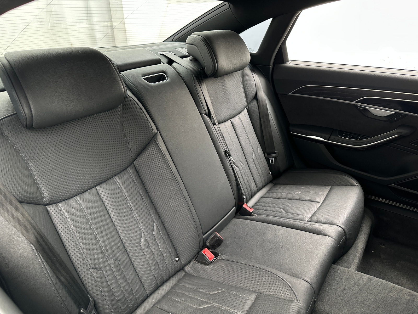 Thumbnail: 2020 Audi A8 - 5