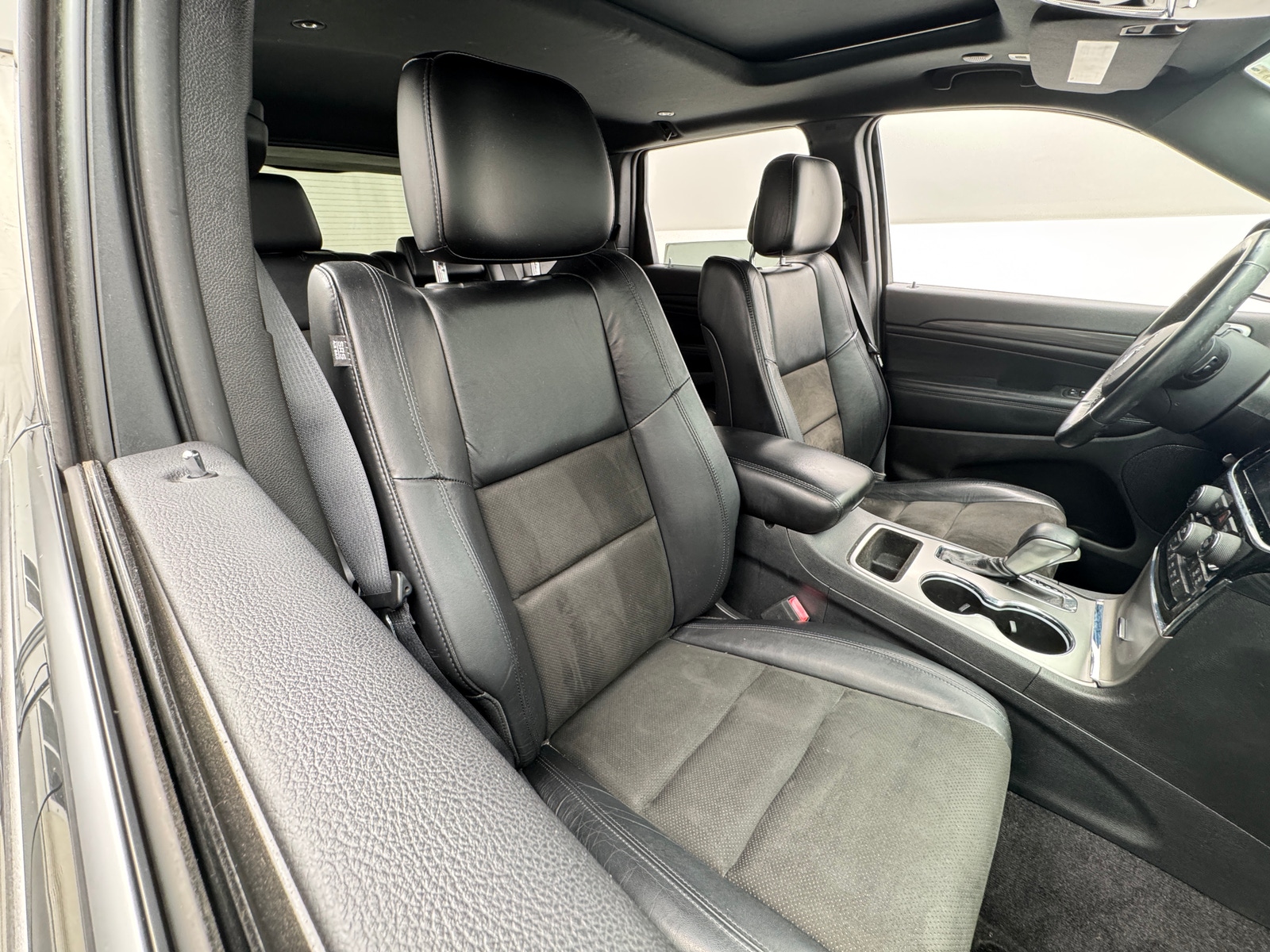 Thumbnail: 2019 Jeep Grand Cherokee - 2