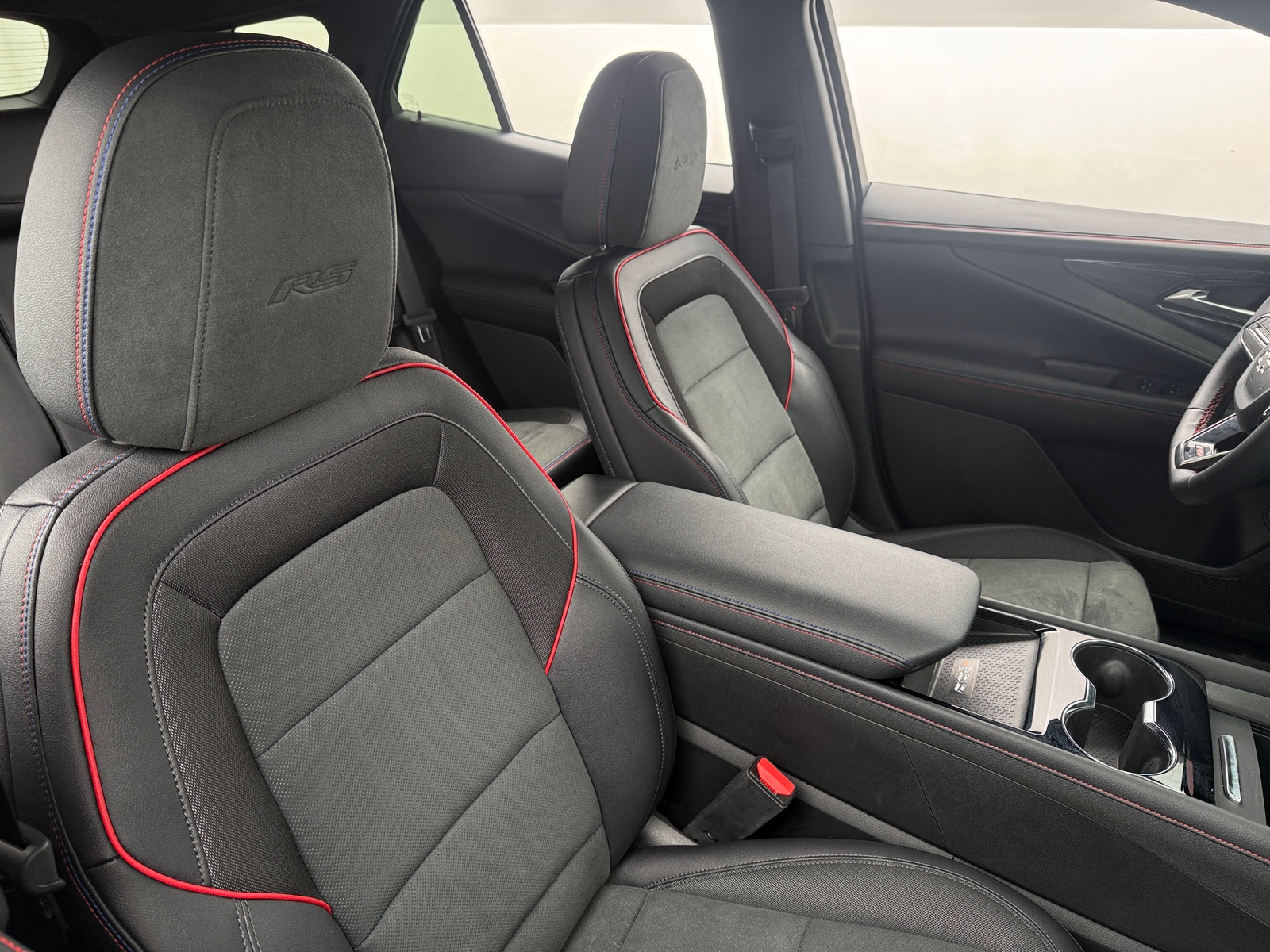 Thumbnail: 2025 Chevrolet Blazer EV - 2