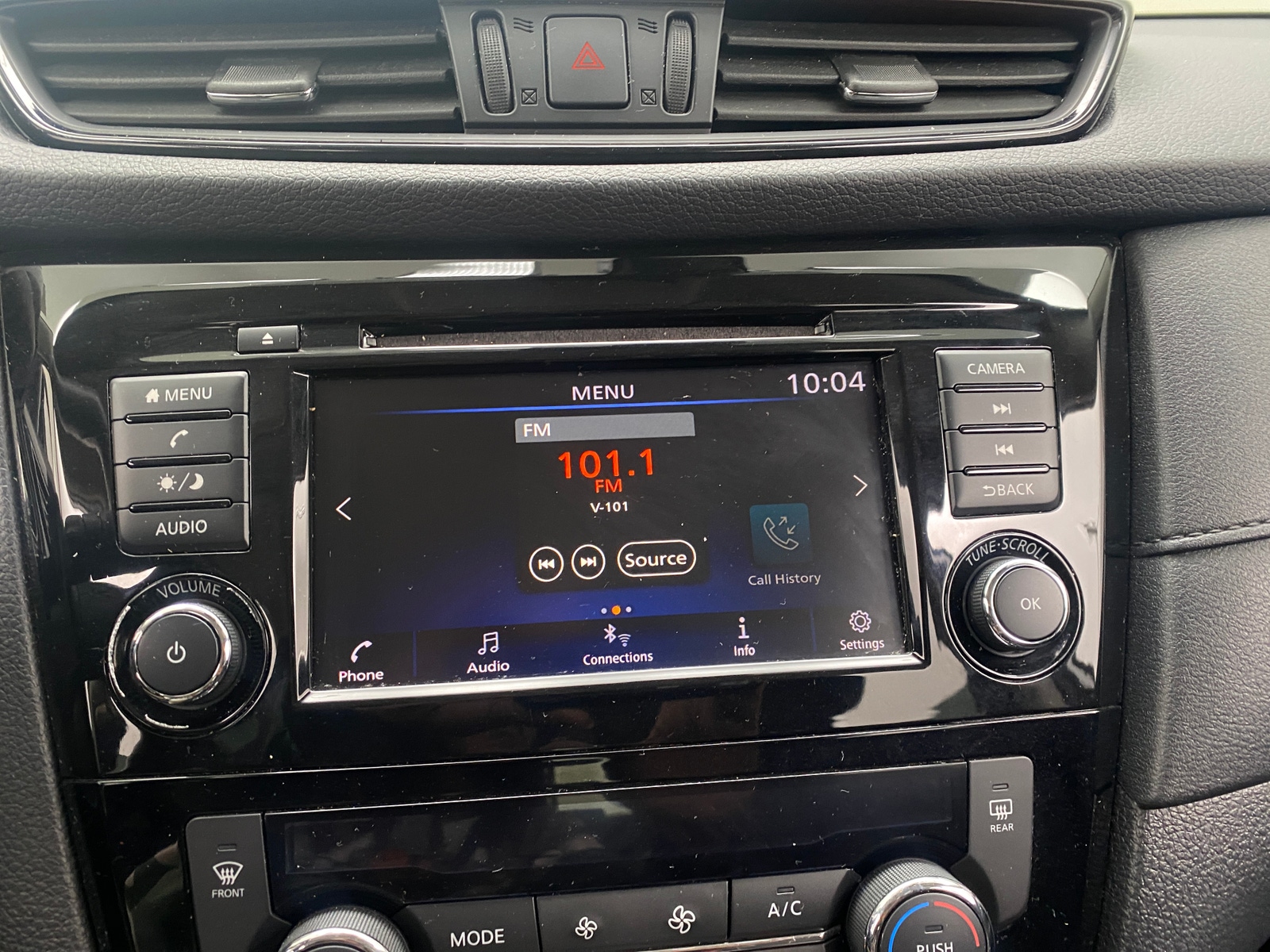 Thumbnail: 2019 Nissan Rogue - 4