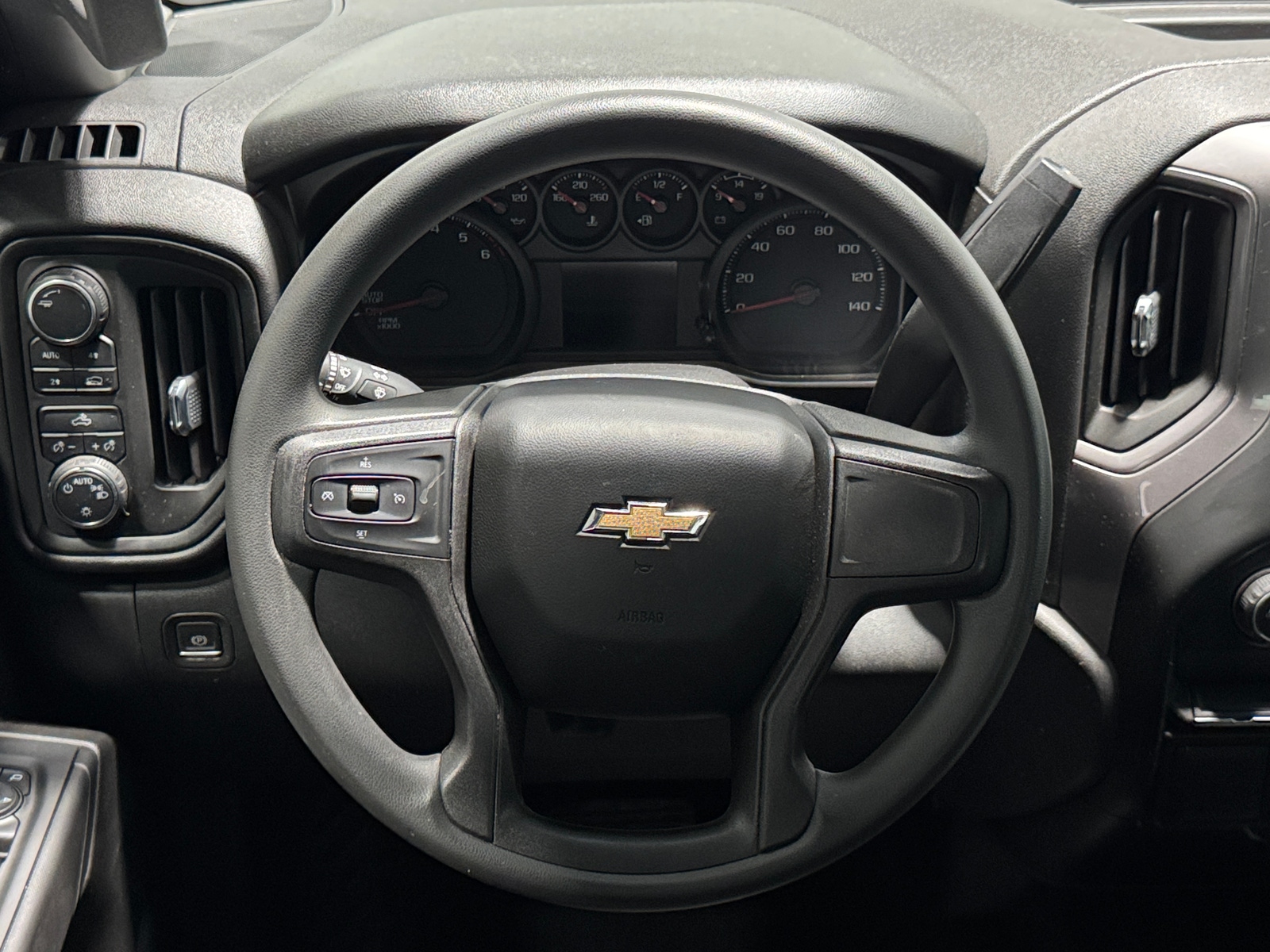 Thumbnail: 2021 Chevrolet Silverado 1500 - 5