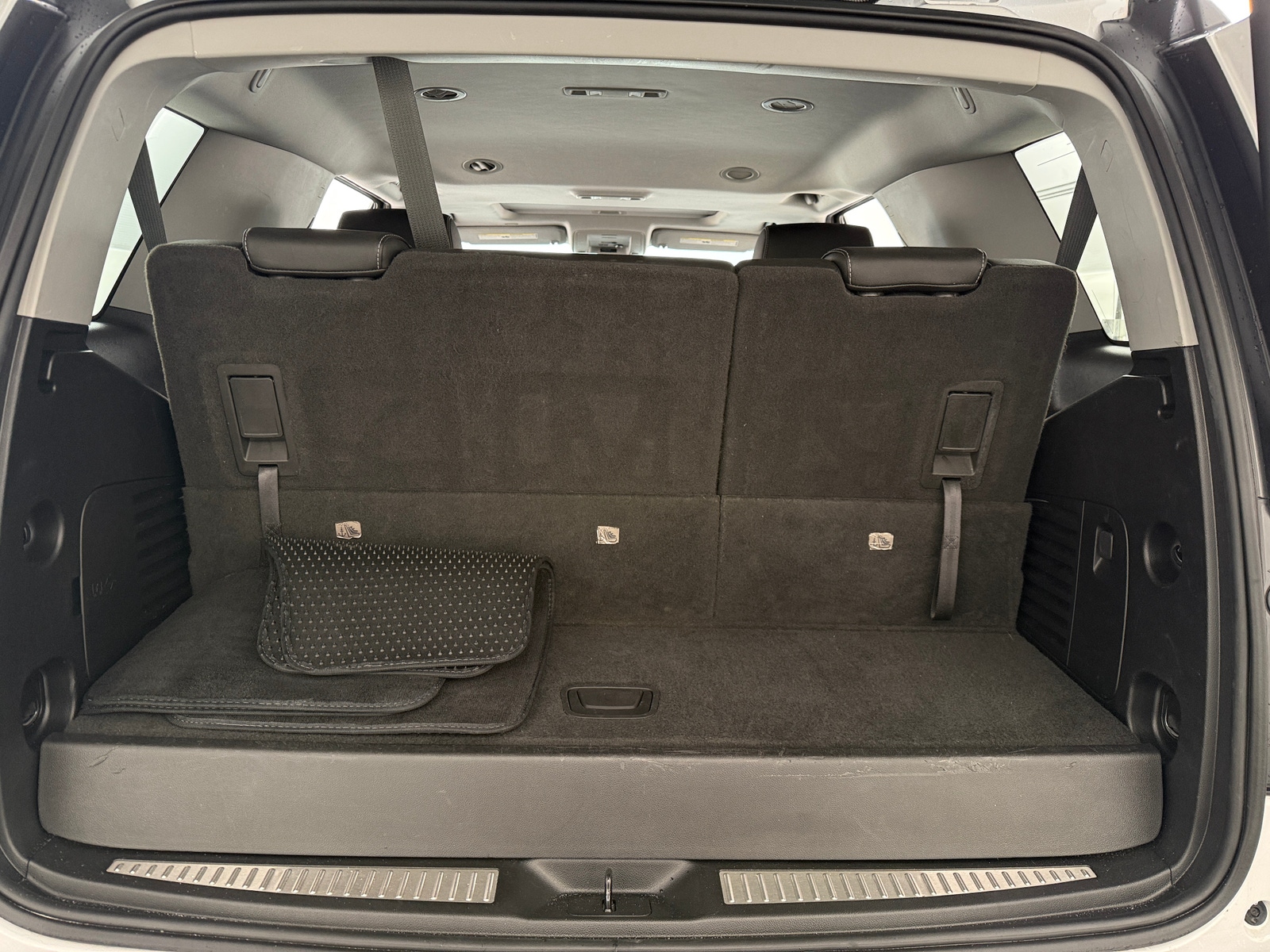 Thumbnail: 2020 Chevrolet Tahoe - 6