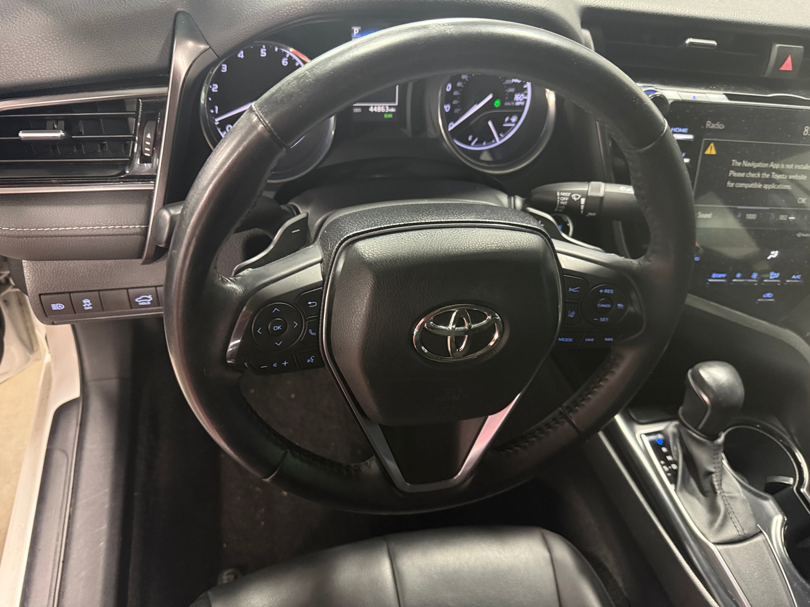 Thumbnail: 2020 Toyota Camry - 4