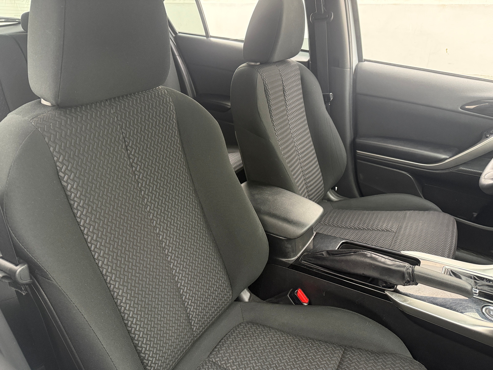 Thumbnail: 2024 Mitsubishi Eclipse Cross - 2