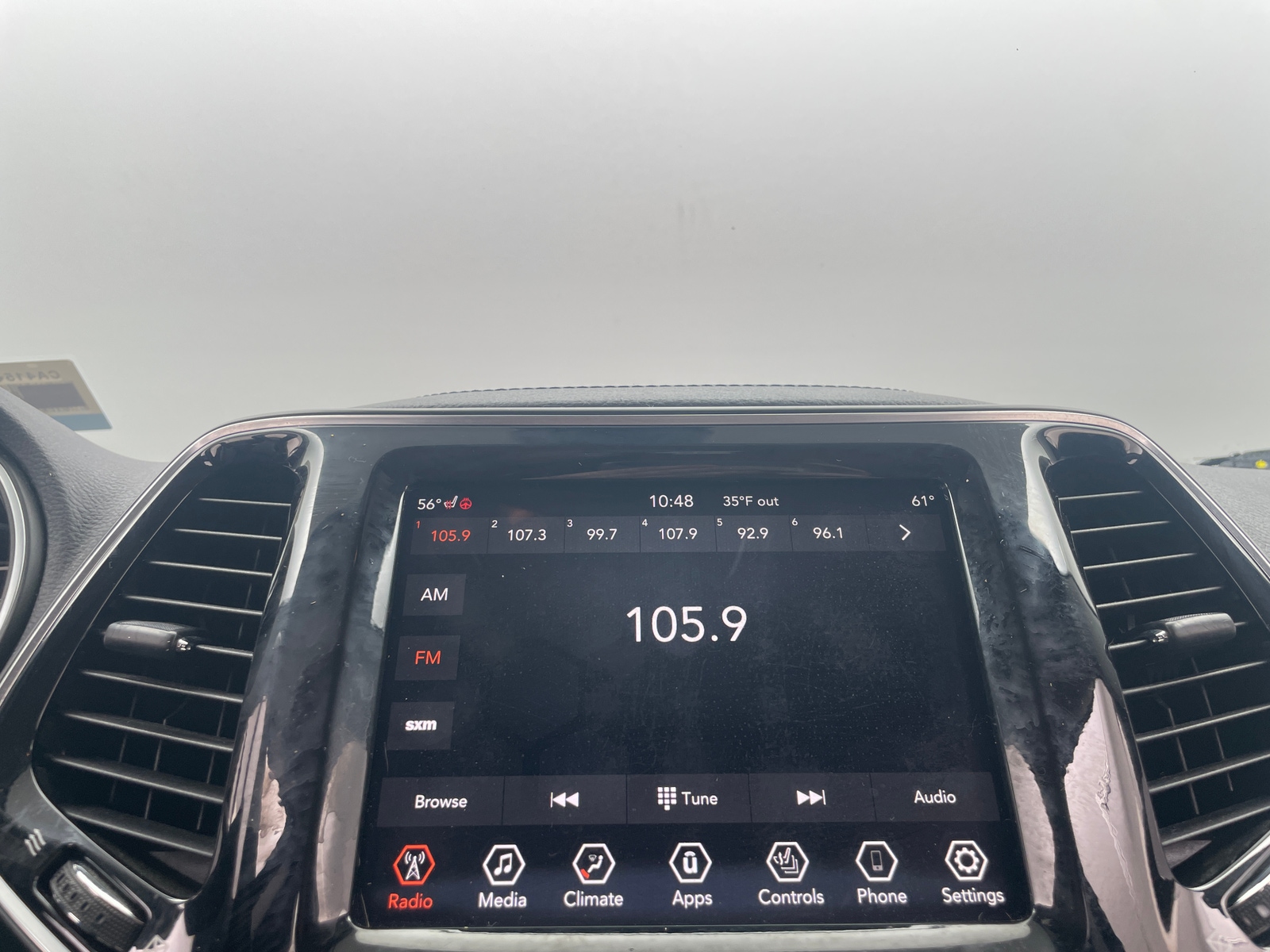 Thumbnail: 2019 Jeep Cherokee - 3