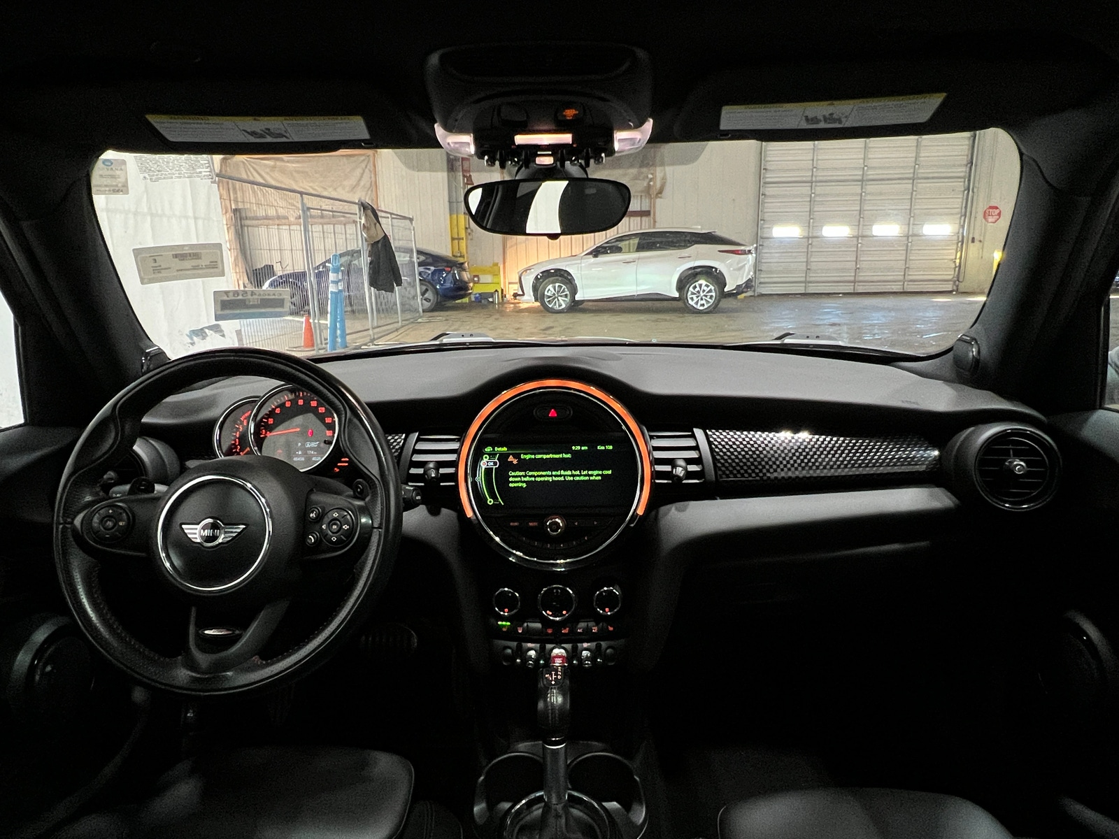 Thumbnail: 2016 MINI Cooper Hardtop - 2