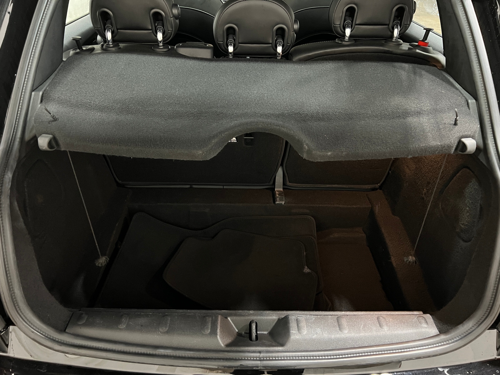 Thumbnail: 2016 MINI Cooper Hardtop - 6