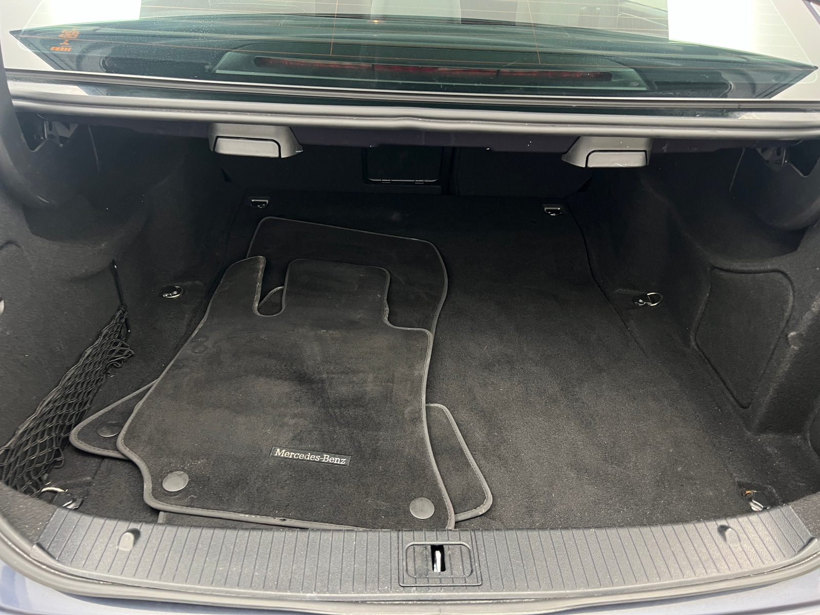 Thumbnail: 2016 Mercedes-Benz E-Class - 6