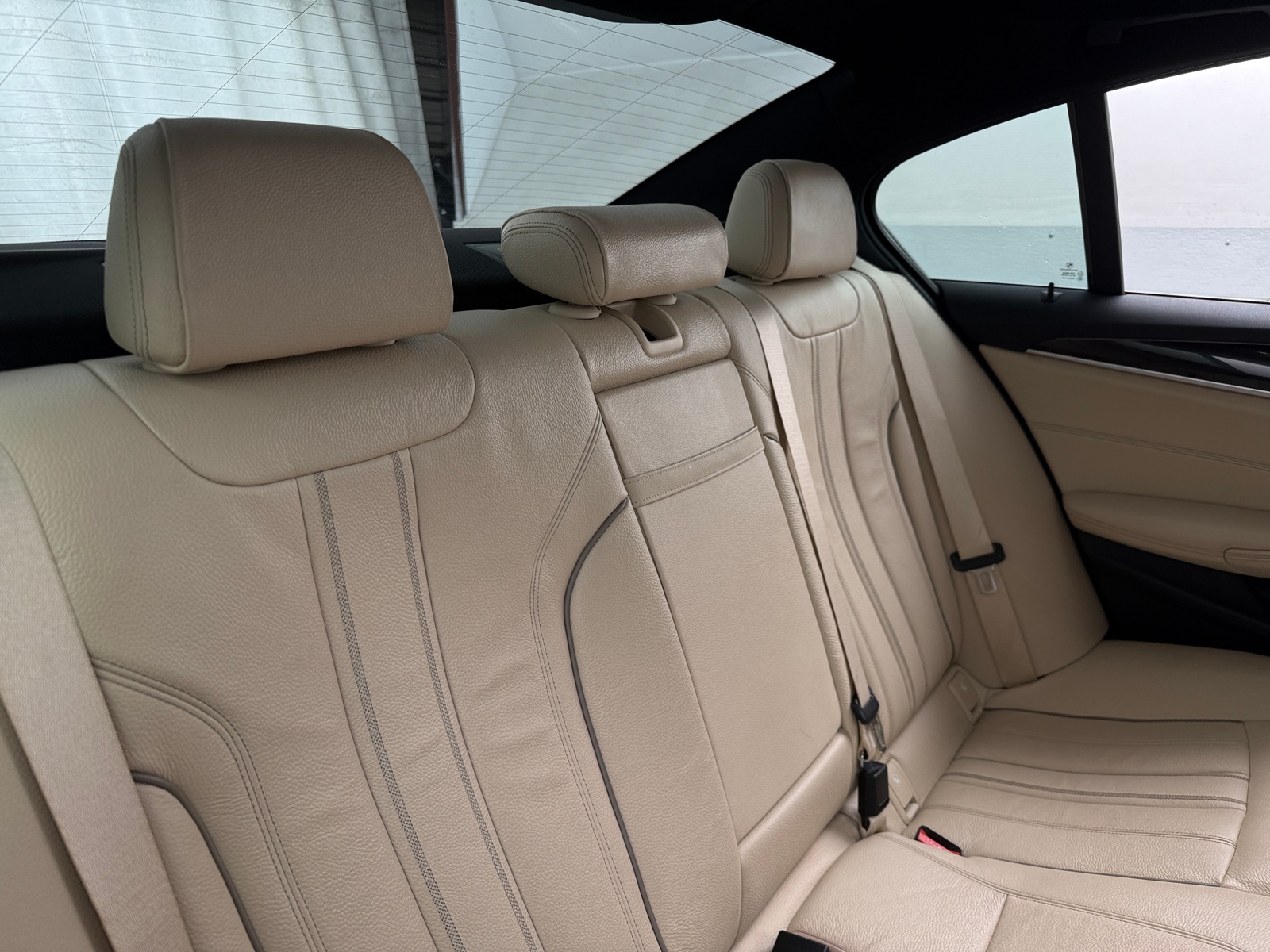 Thumbnail: 2017 BMW 5 Series - 5