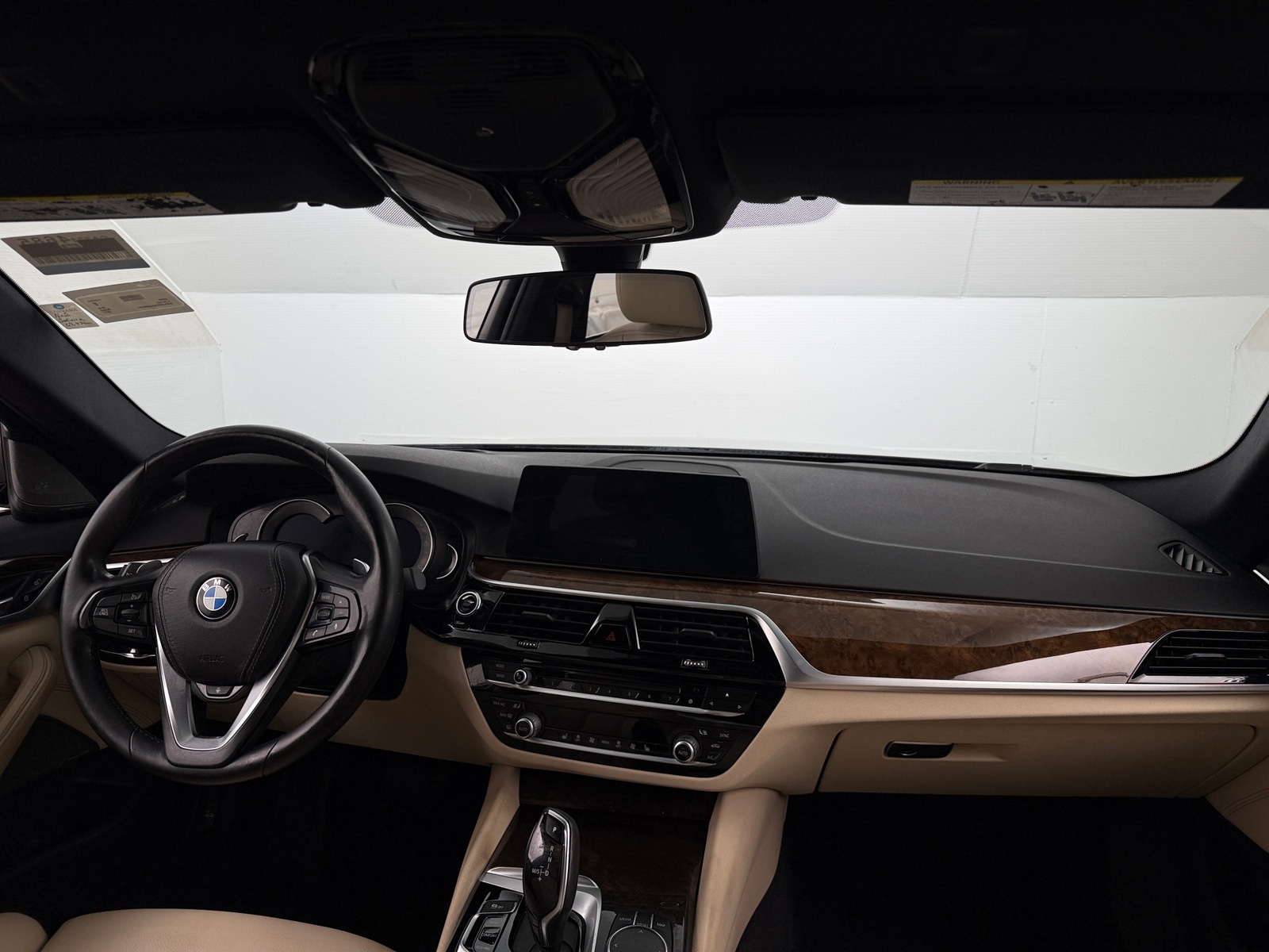 Thumbnail: 2017 BMW 5 Series - 2