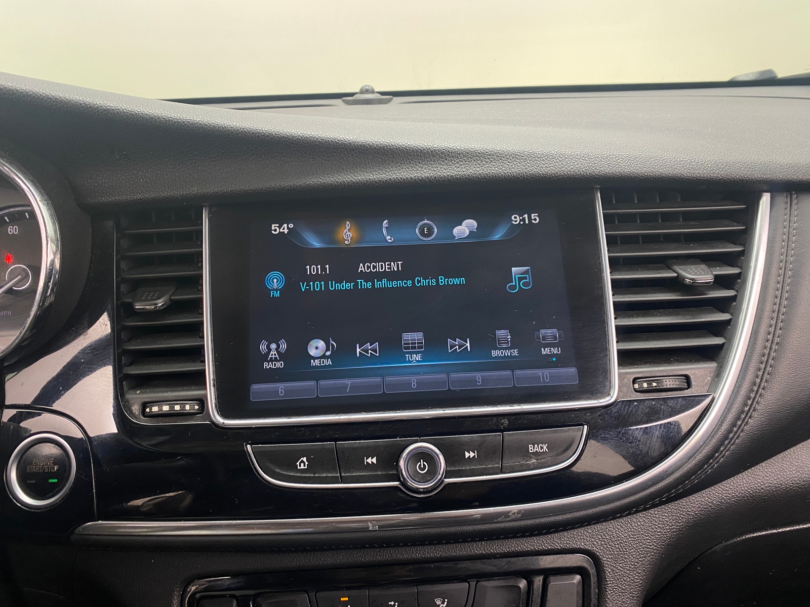 Thumbnail: 2018 Buick Encore - 3