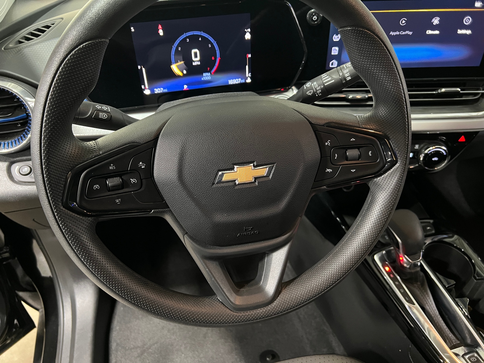 Thumbnail: 2025 Chevrolet Trax - 5