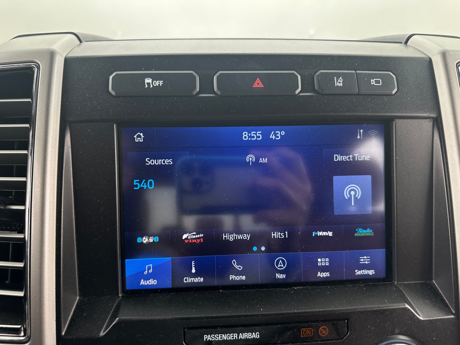 Thumbnail: 2020 Ford Econoline - 3