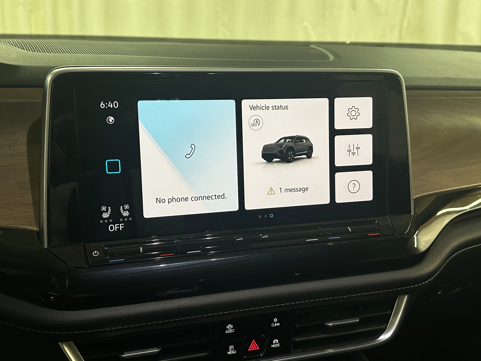 Thumbnail: 2024 Volkswagen Atlas - 3