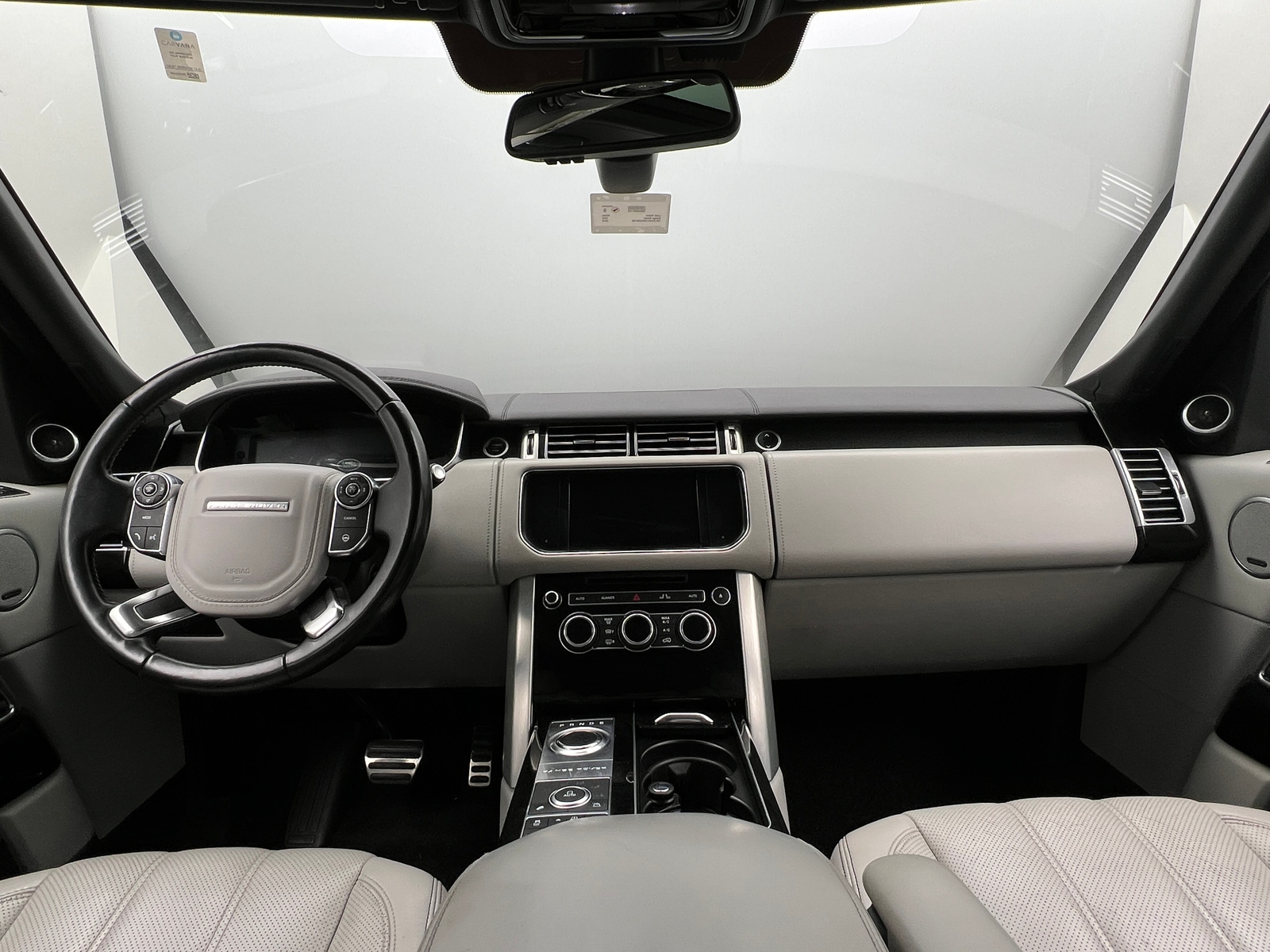 Thumbnail: 2016 Land Rover Range Rover - 2