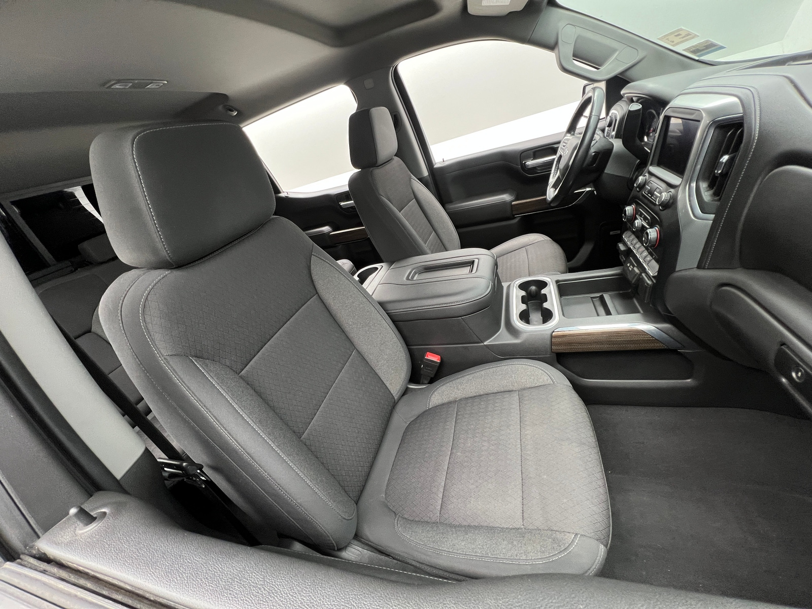 Thumbnail: 2020 Chevrolet Silverado 1500 - 2