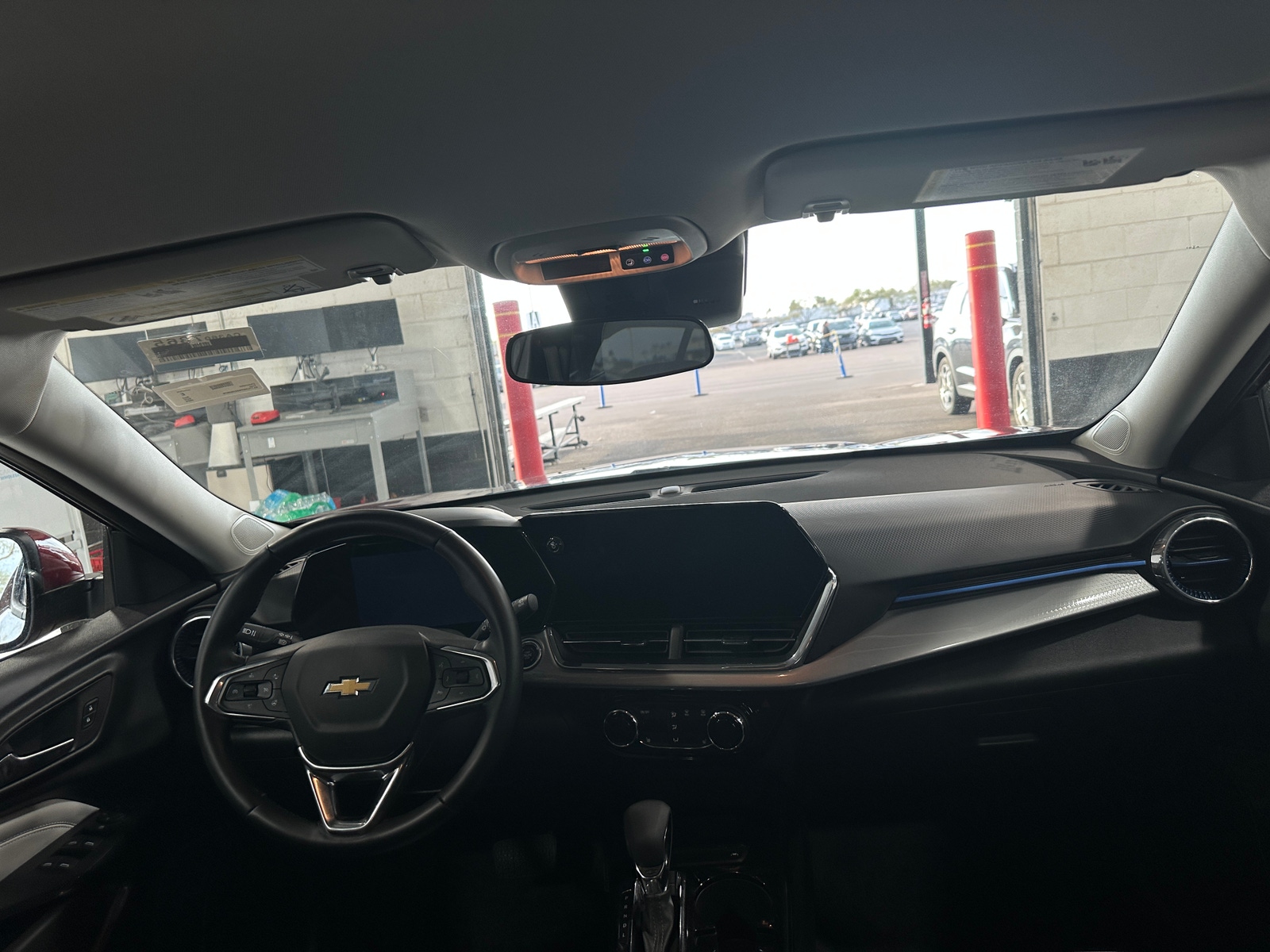 Thumbnail: 2025 Chevrolet Trax - 3