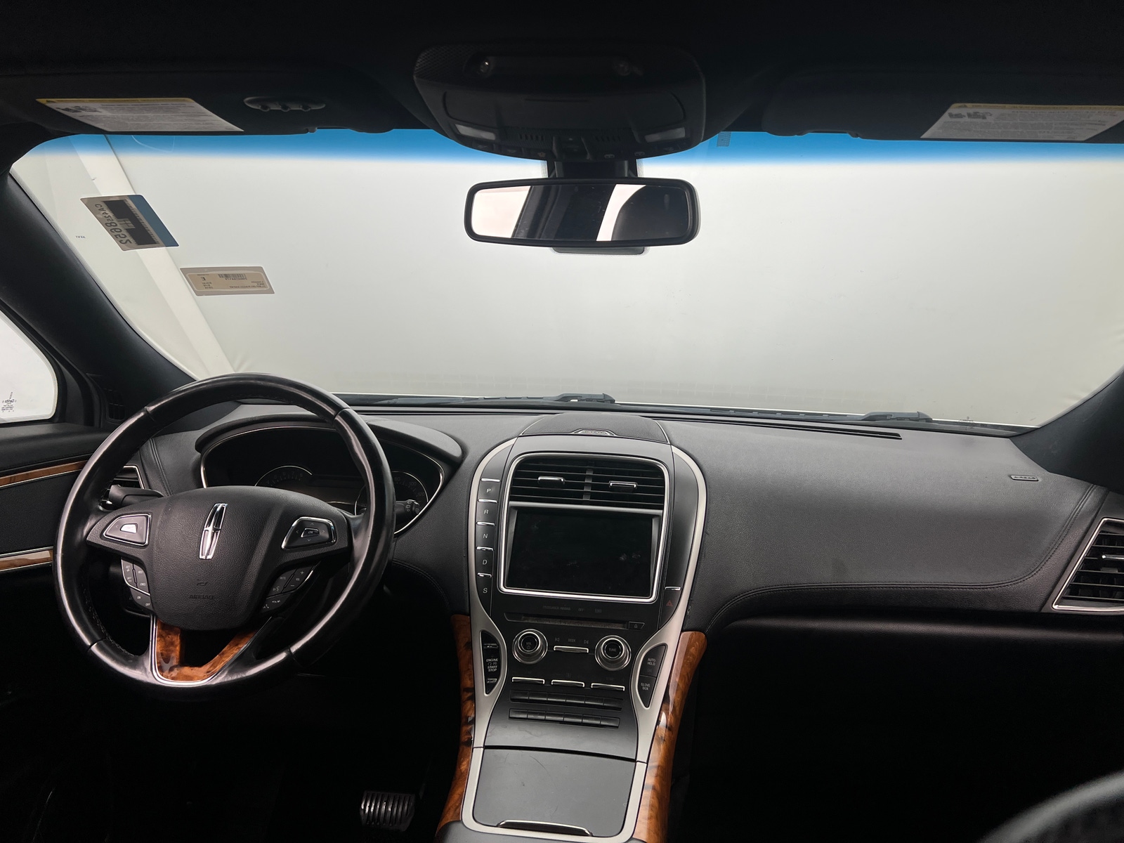 Thumbnail: 2016 Lincoln MKX - 2