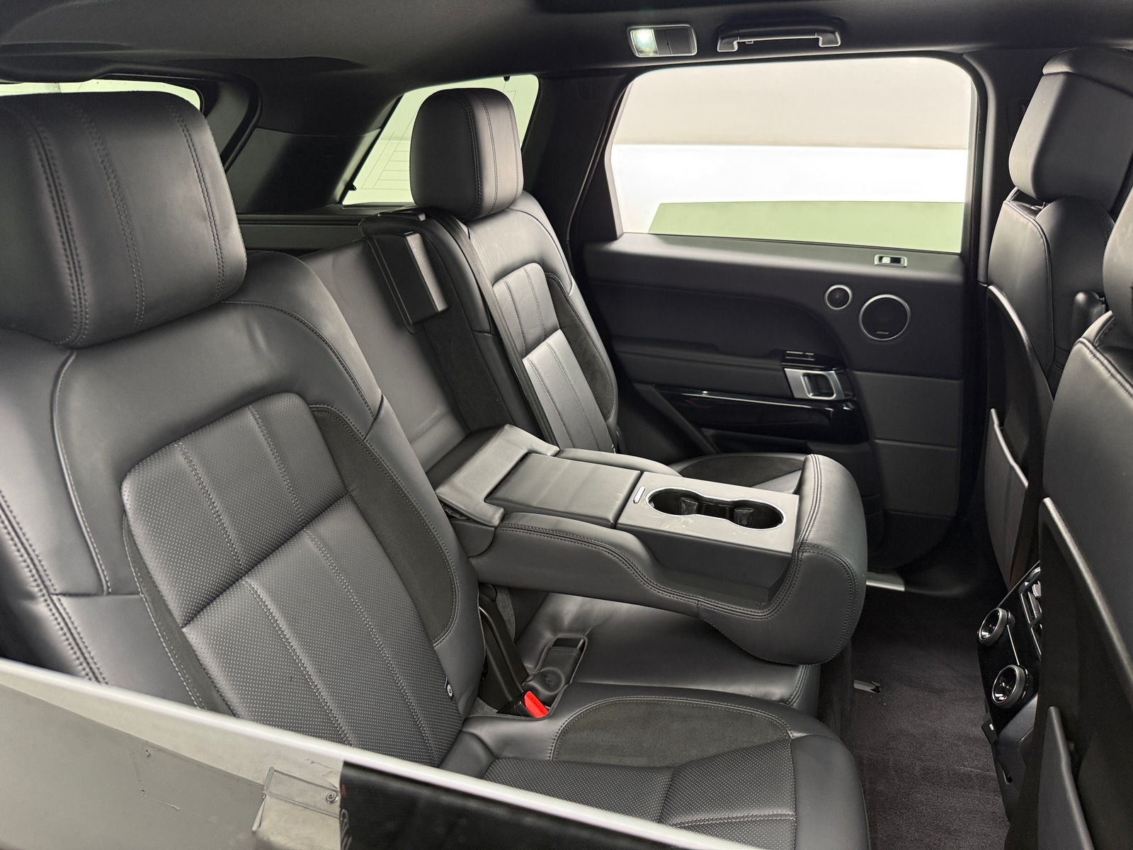 Thumbnail: 2020 Land Rover Range Rover Sport - 5