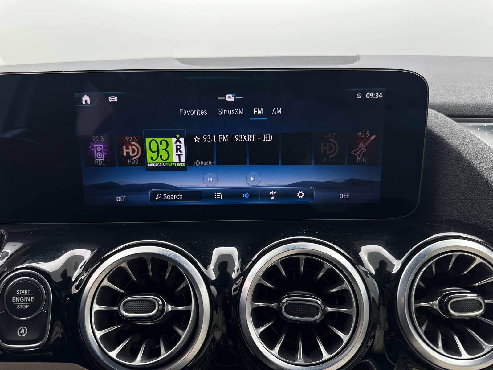 Thumbnail: 2025 Mercedes-Benz GLA - 3