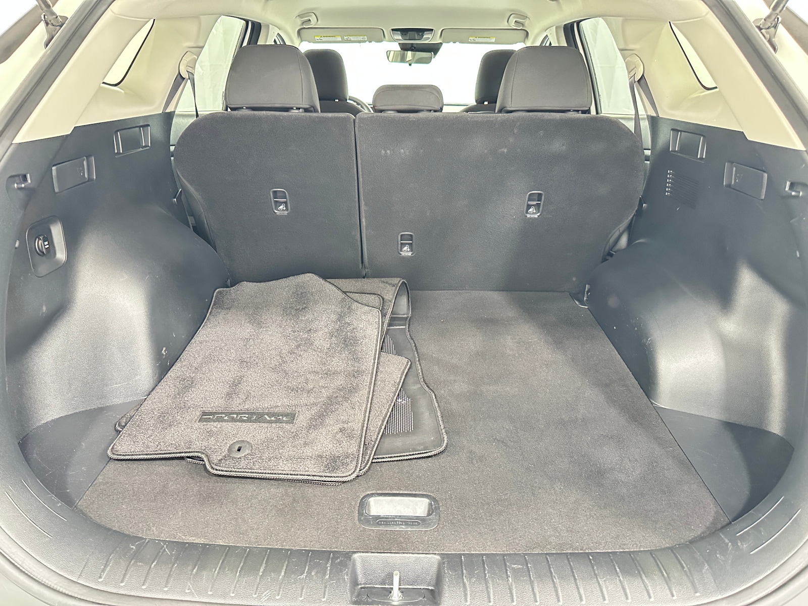 Thumbnail: 2025 Kia Sportage - 7