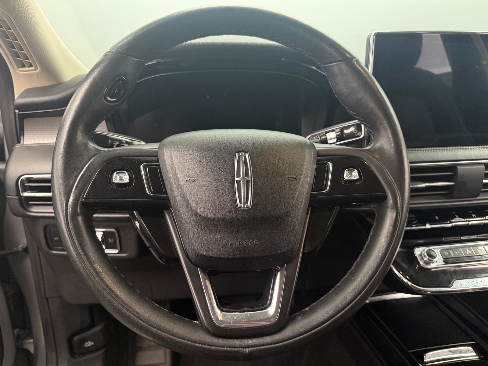 Thumbnail: 2024 Lincoln Corsair - 4