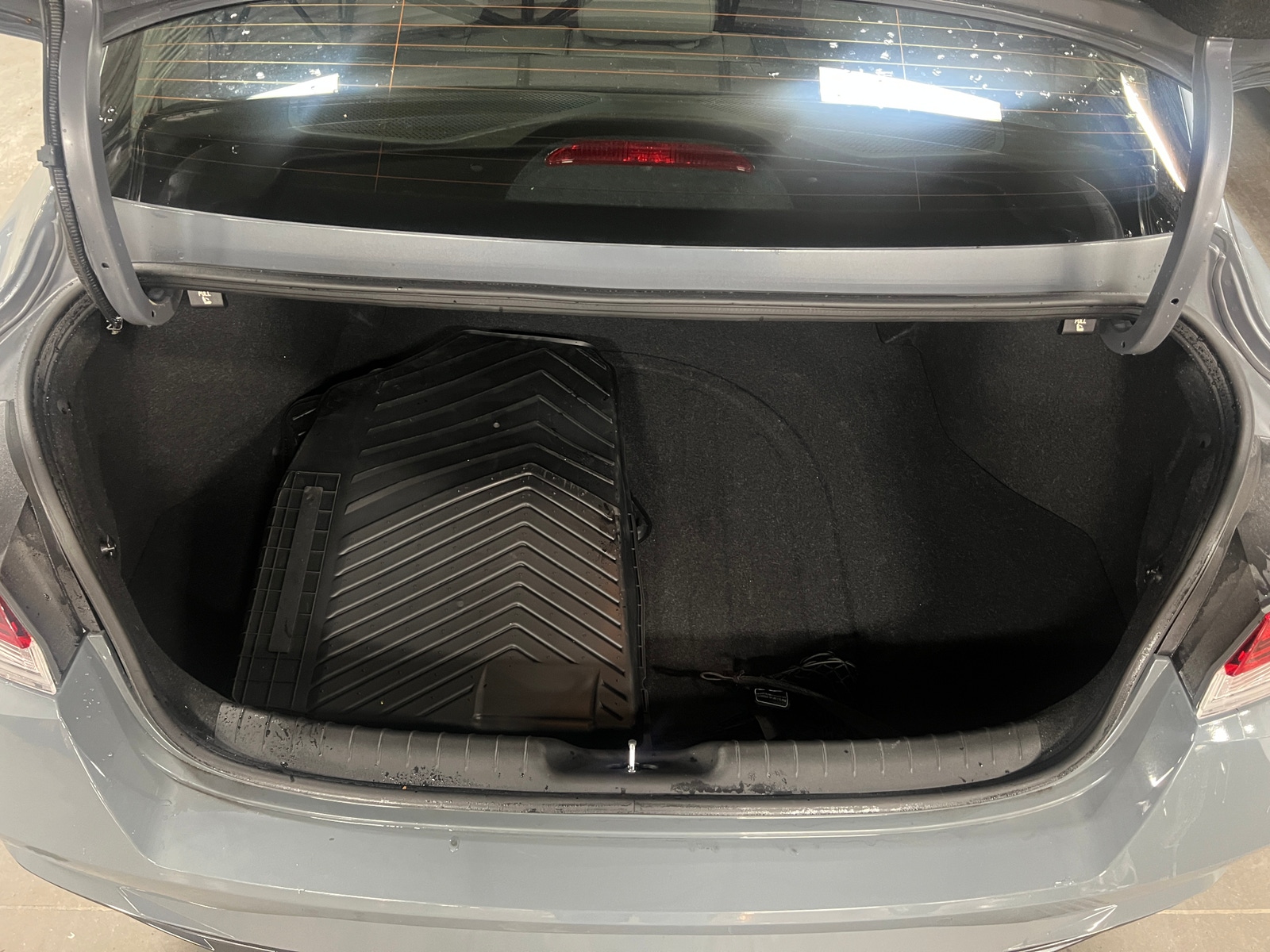 Thumbnail: 2023 Hyundai Elantra - 6