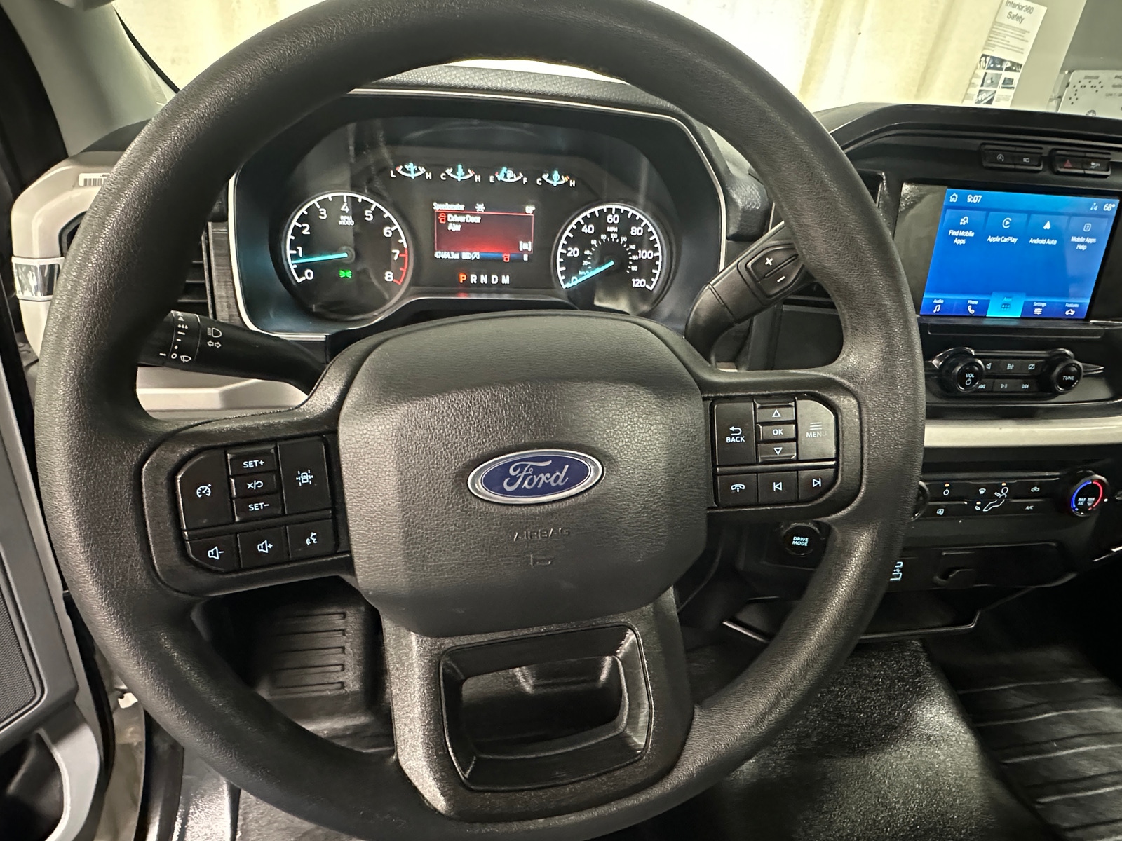 Thumbnail: 2022 Ford Econoline - 5