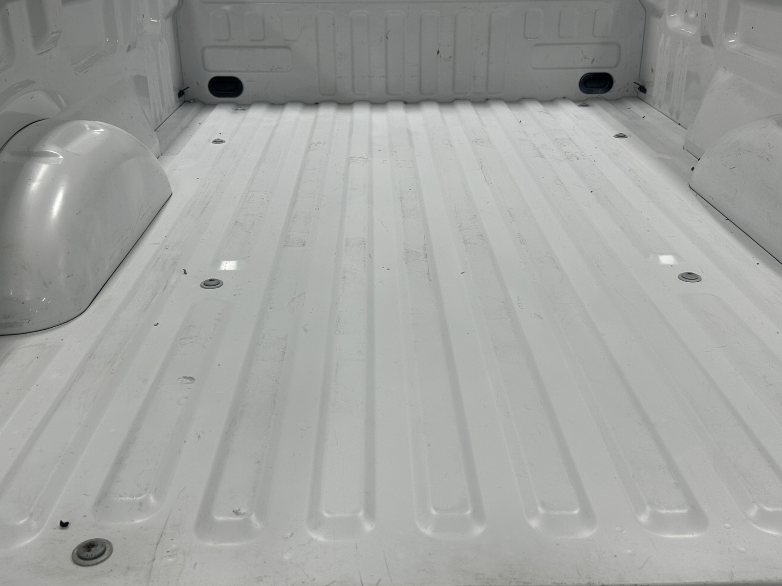 Thumbnail: 2022 Ford Econoline - 6