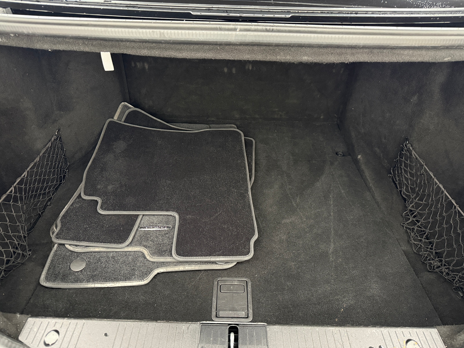 Thumbnail: 2013 Mercedes-Benz S-Class - 6