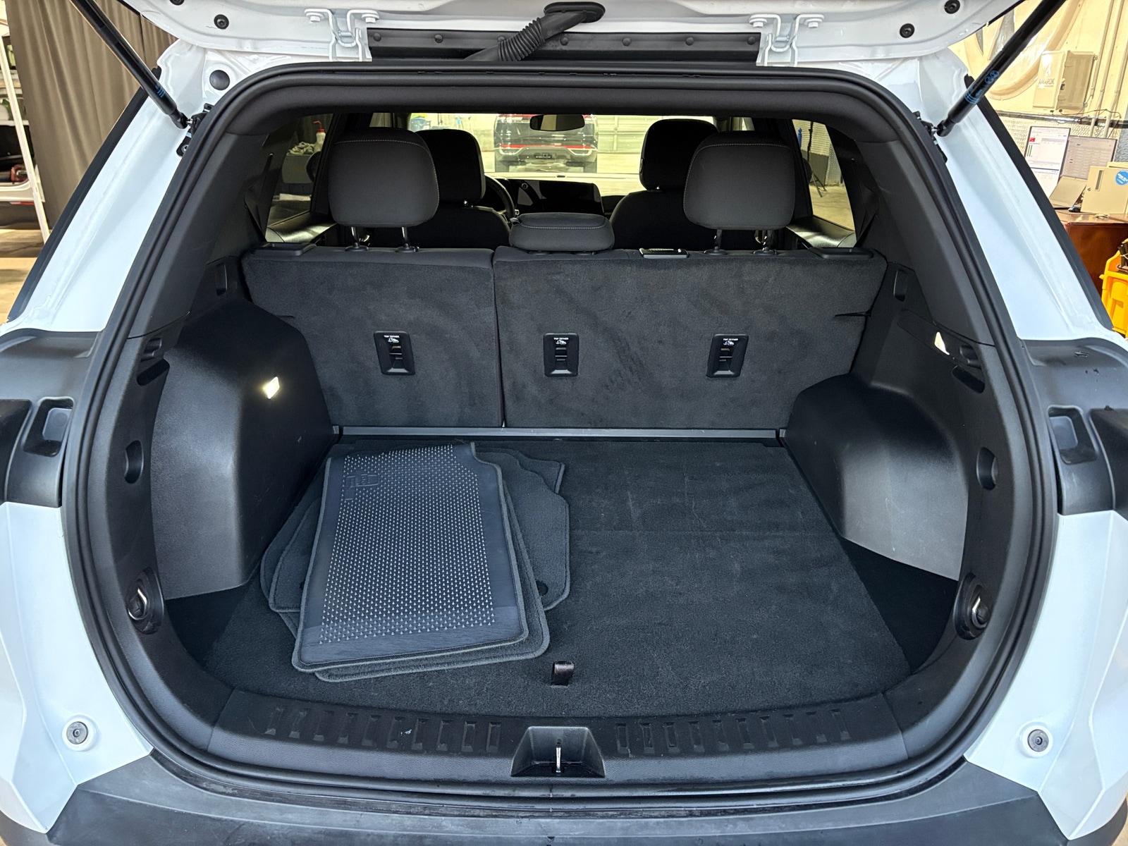 Thumbnail: 2025 Chevrolet Equinox - 7