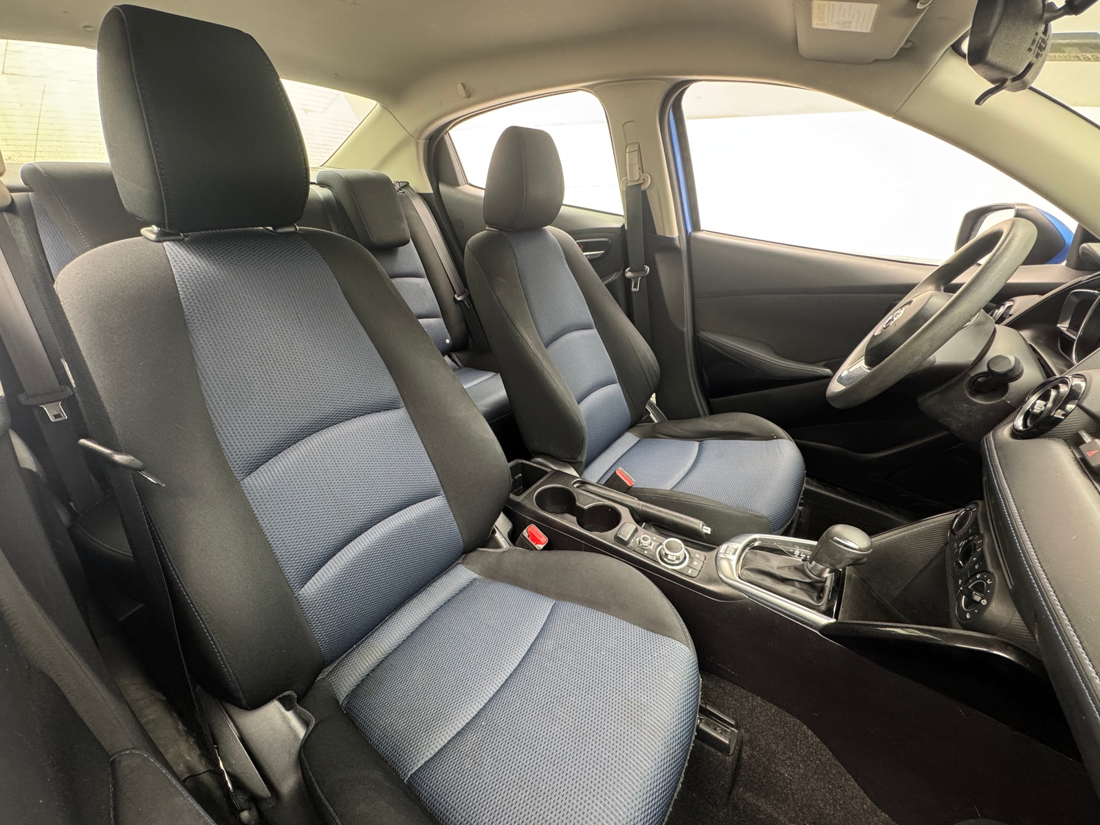 Thumbnail: 2017 Toyota Yaris iA - 2