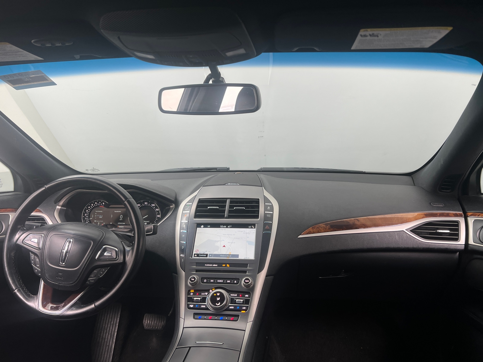 Thumbnail: 2018 Lincoln MKZ - 2