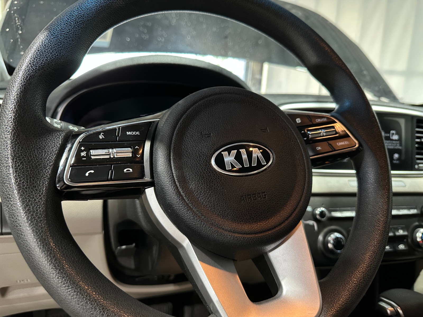 Thumbnail: 2020 Kia Sportage - 5