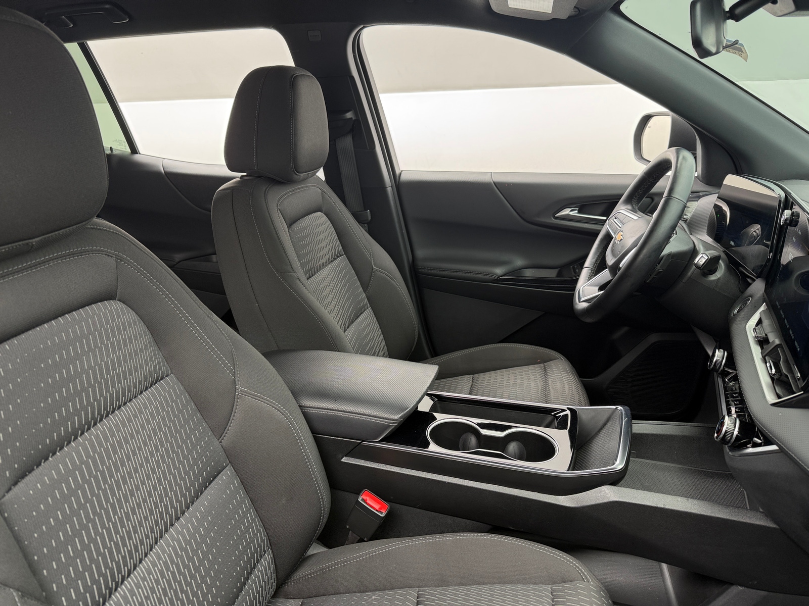 Thumbnail: 2025 Chevrolet Equinox - 2