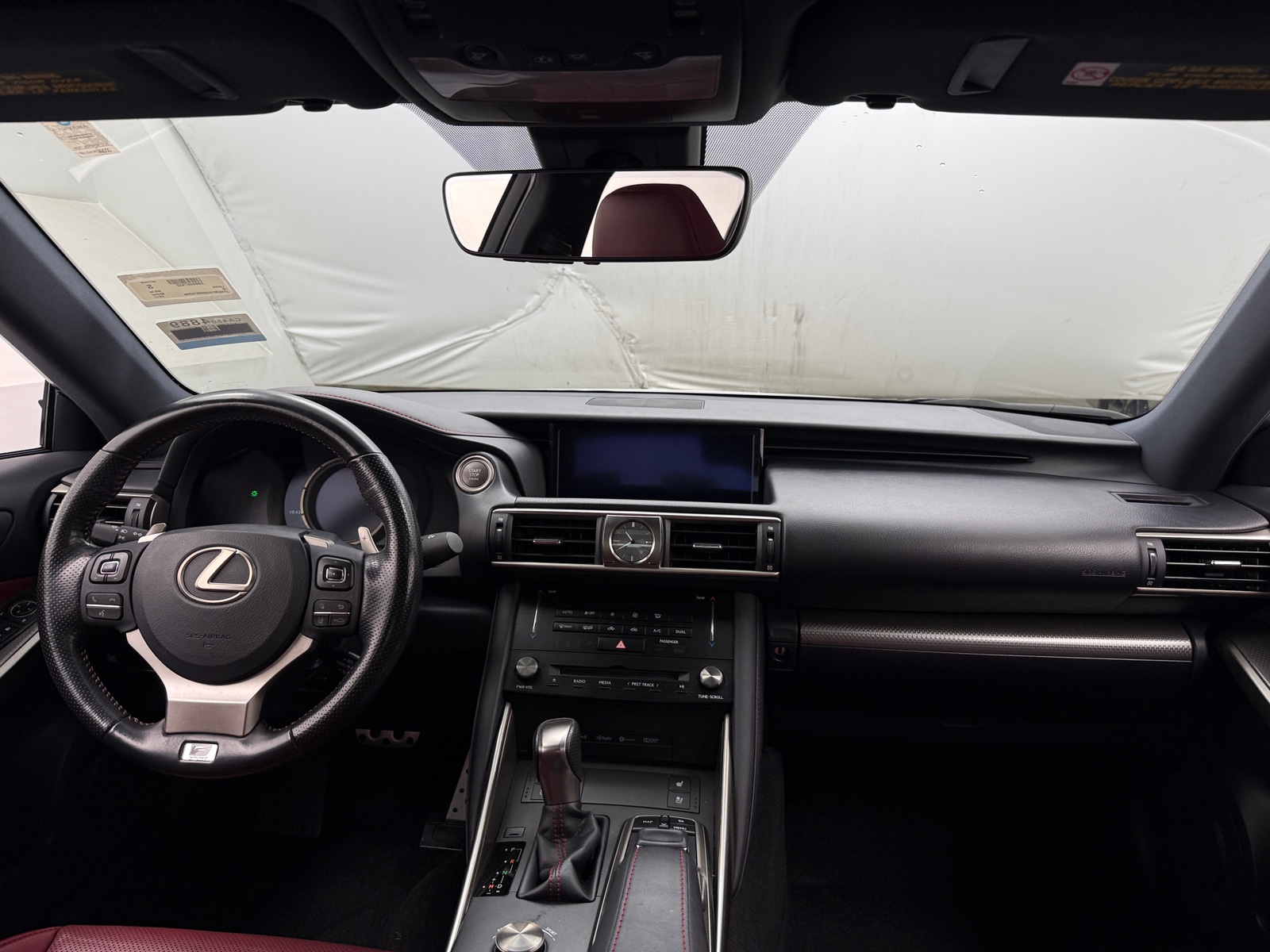 Thumbnail: 2017 Lexus IS - 2