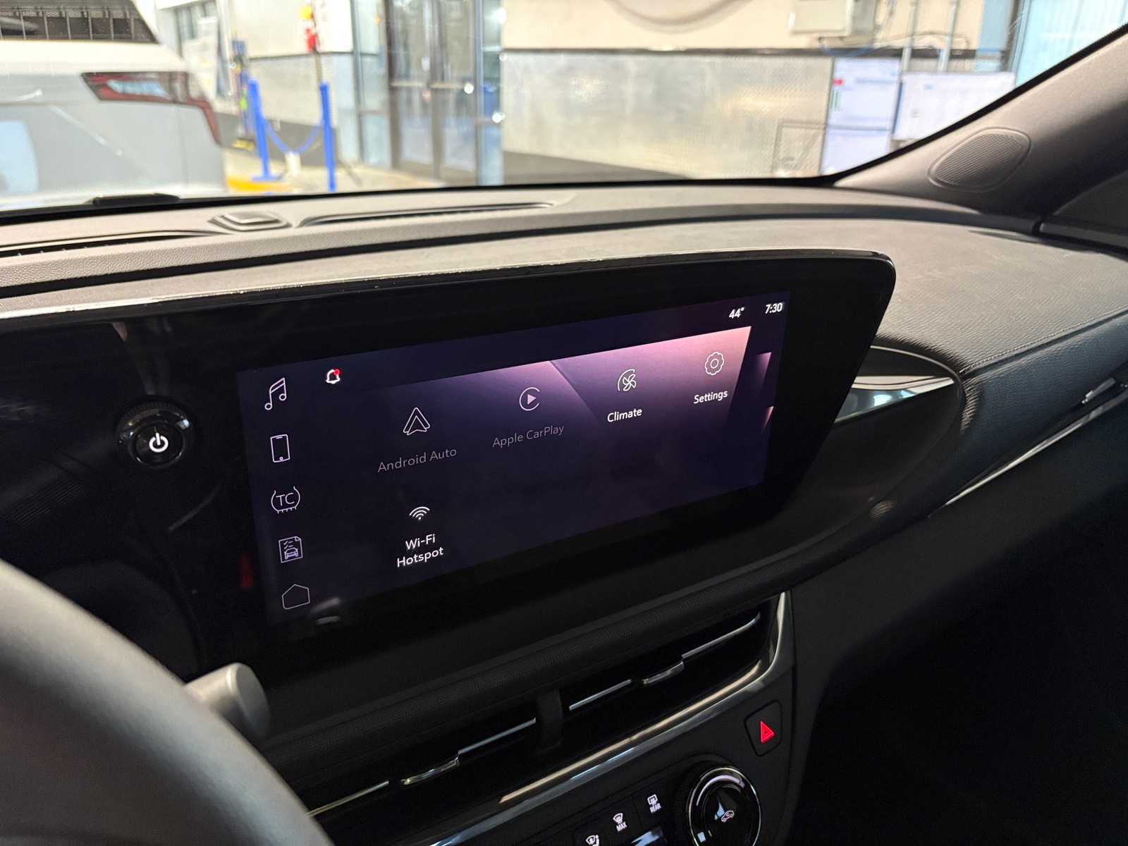 Thumbnail: 2025 Buick Envista - 3