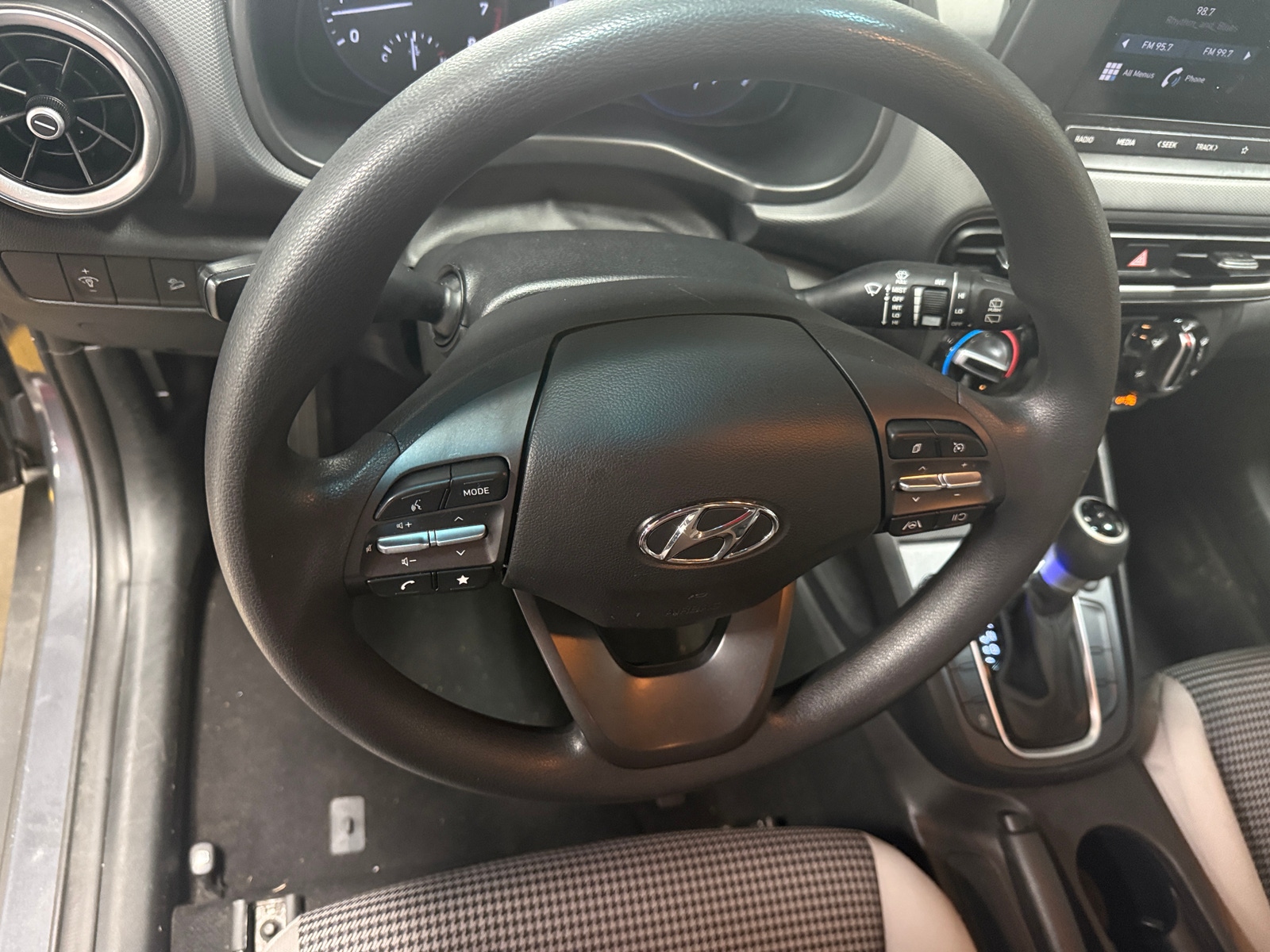 Thumbnail: 2023 Hyundai Kona - 5