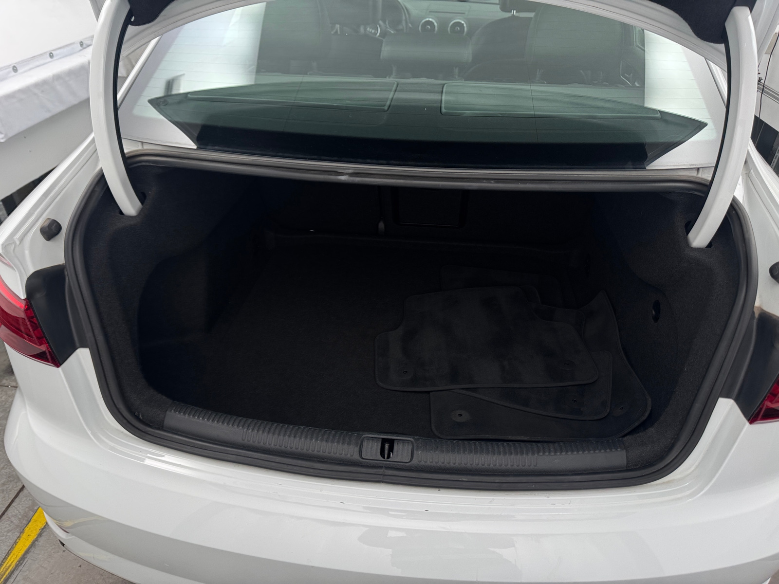 Thumbnail: 2018 Audi A3 - 6